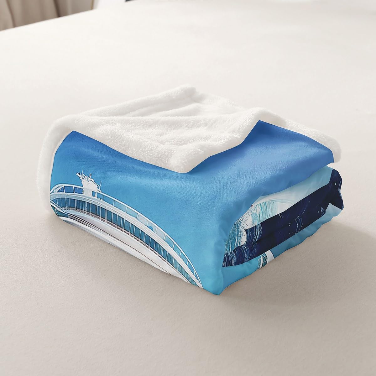 Hawaiian Ocean Sherpa Throw Blanket - Sea Ship Printed Fleece for Sofa Couch - Cruise Ship Fuzzy Plush for Women Summer Holiday Vacation - Room Decor Flannel Throw 50"x60"