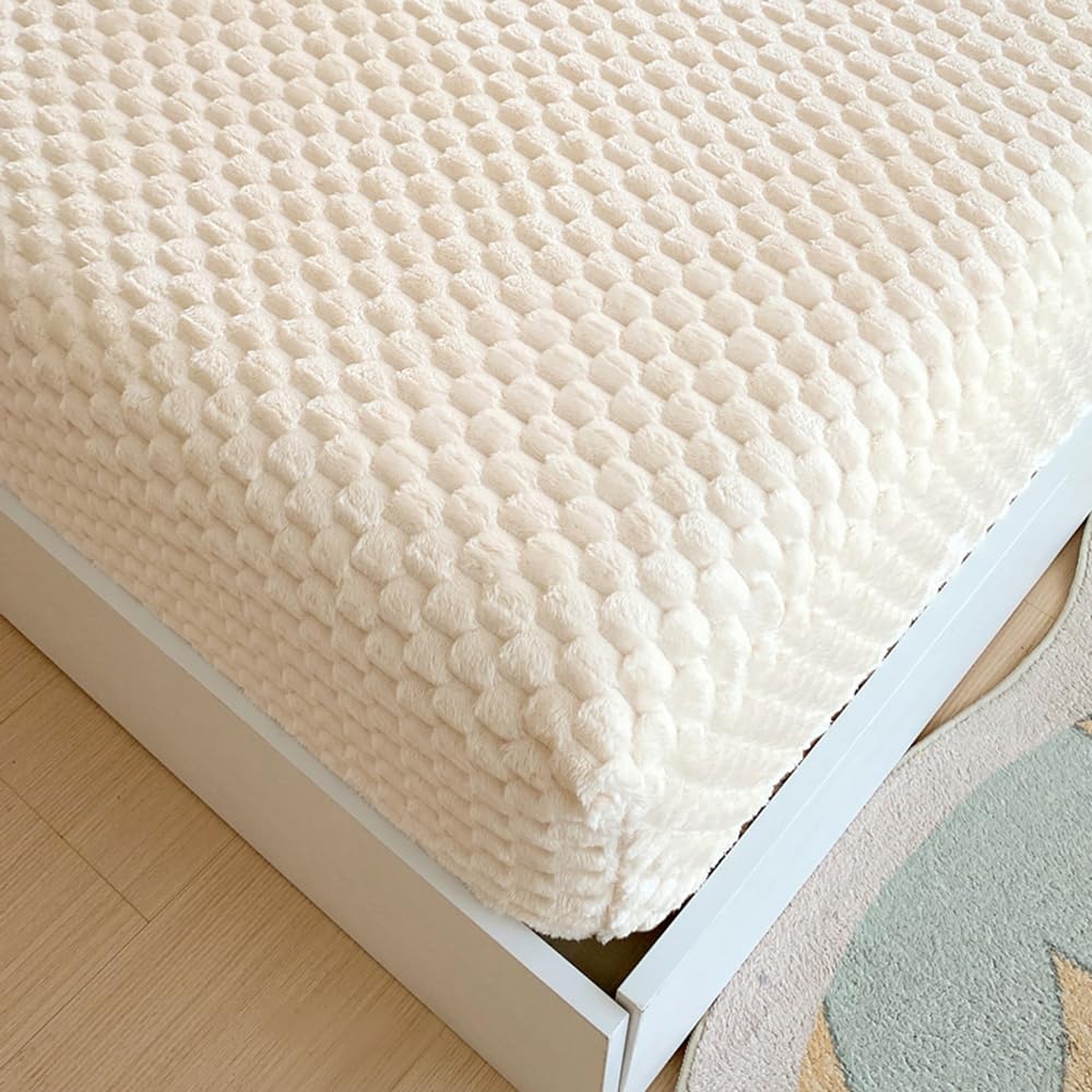 ZIQINPSQ Cozy Fleece Fitted Sheet Full Size - Ultra Soft Fuzzy Bed Sheets for Winter, Deep Pocket 15'' Velvet Plush Bottom Sheet Only (Anti-Static & Warm), Off White