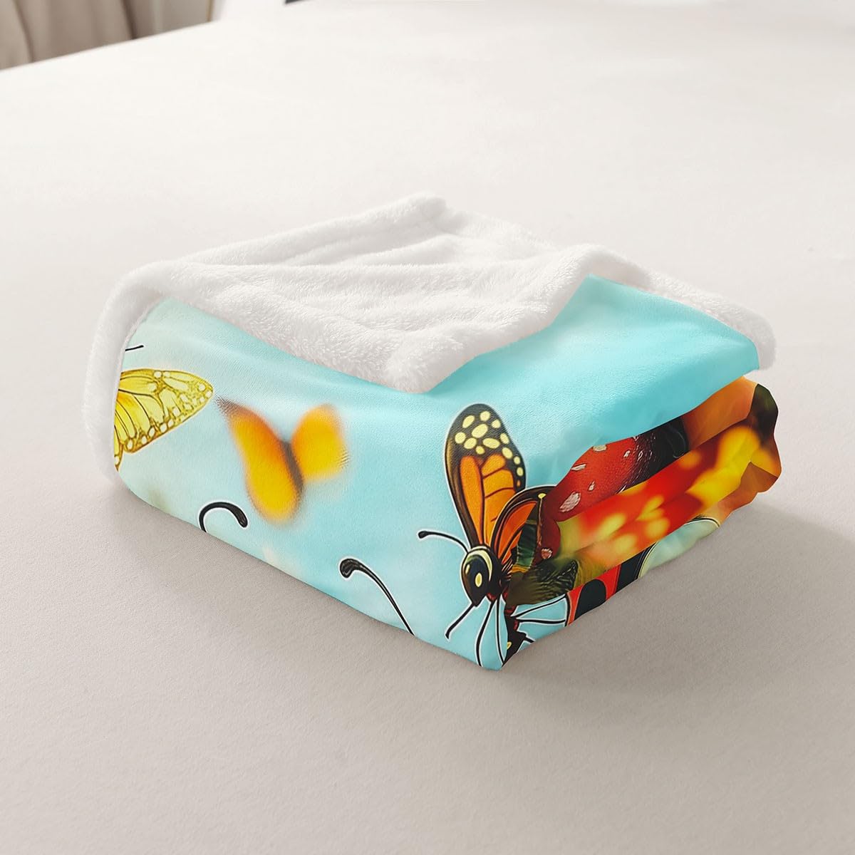 Erosebridal Cute Ladybugs Throw Bed Blanket Throw 50"X60" for Kids Boys Girls,Cartoon Ladybird Animal Fleece Blankets Kawaii Reptile Rustic Sherpa Blankets Spring Mushroom Butterfly Fuzzy Blanket