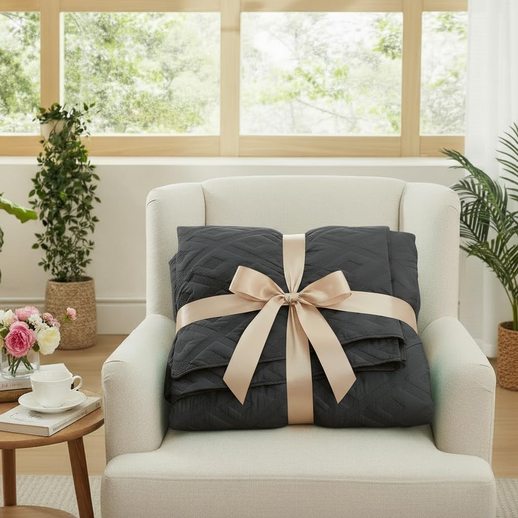 BOV Gray Quilt Twin 68x86 – Lightweight Summer Bedspread, Modern Cooling Blanket, Neutral Bedding Coverlet, Soft Comforter