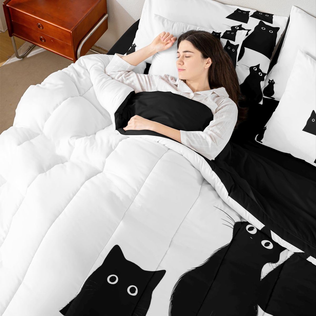 Erosebridal Cute Black Cat 7-Piece Bedding Set Full Size for Boys Girls - Kids Kawaii Cats Bed in a Bag Funny Black Cats Comforter Set with Sheets for Cat Lovers Kawaii Kitten Animal Duvet Insert