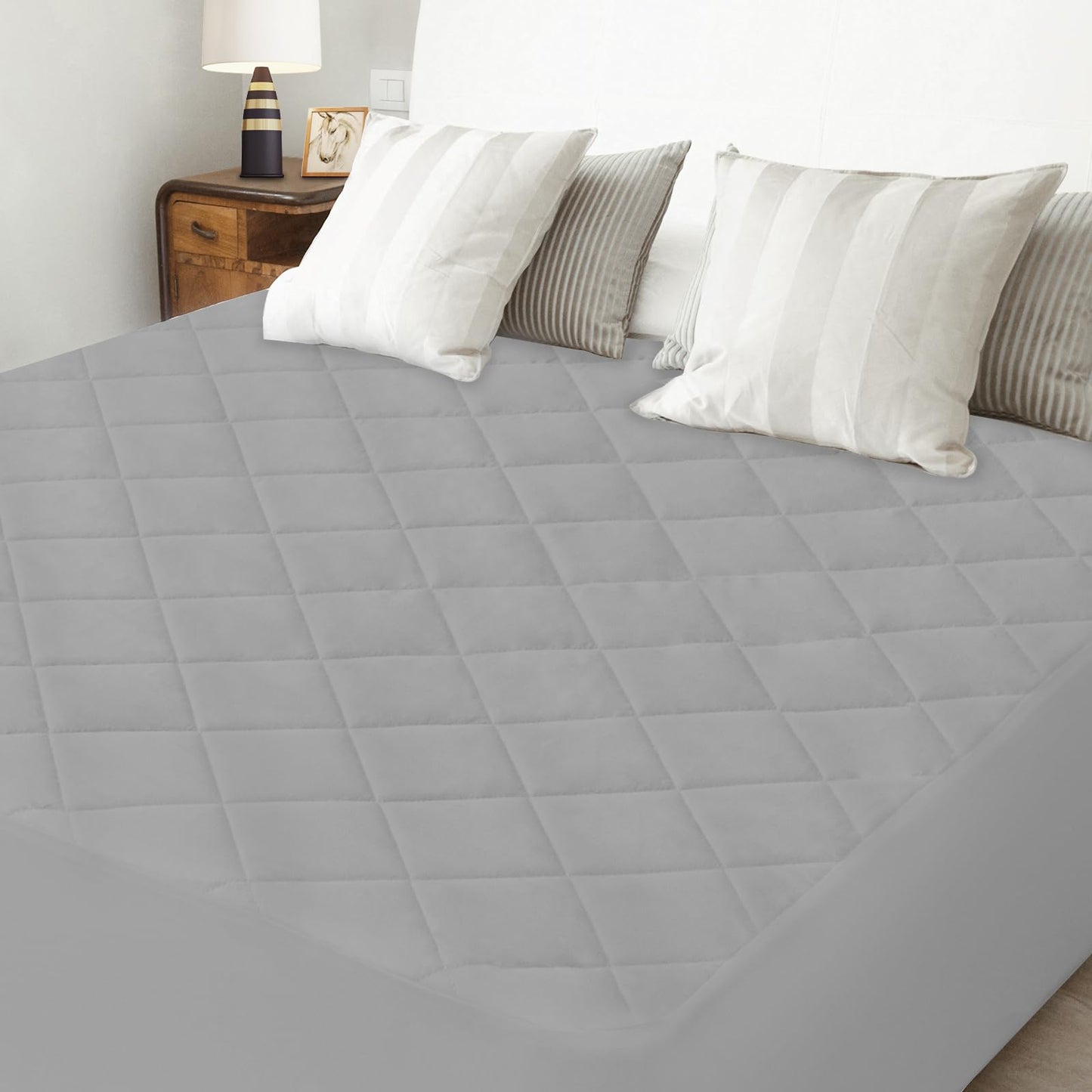 Queen Mattress Pad, Soft Quilted Air Mattress Topper Queen with Extra Deep Pocket, Breathable and Noiseless Air Mattress Cover Mattress Pad Fits Up to 23 Inch, Grey
