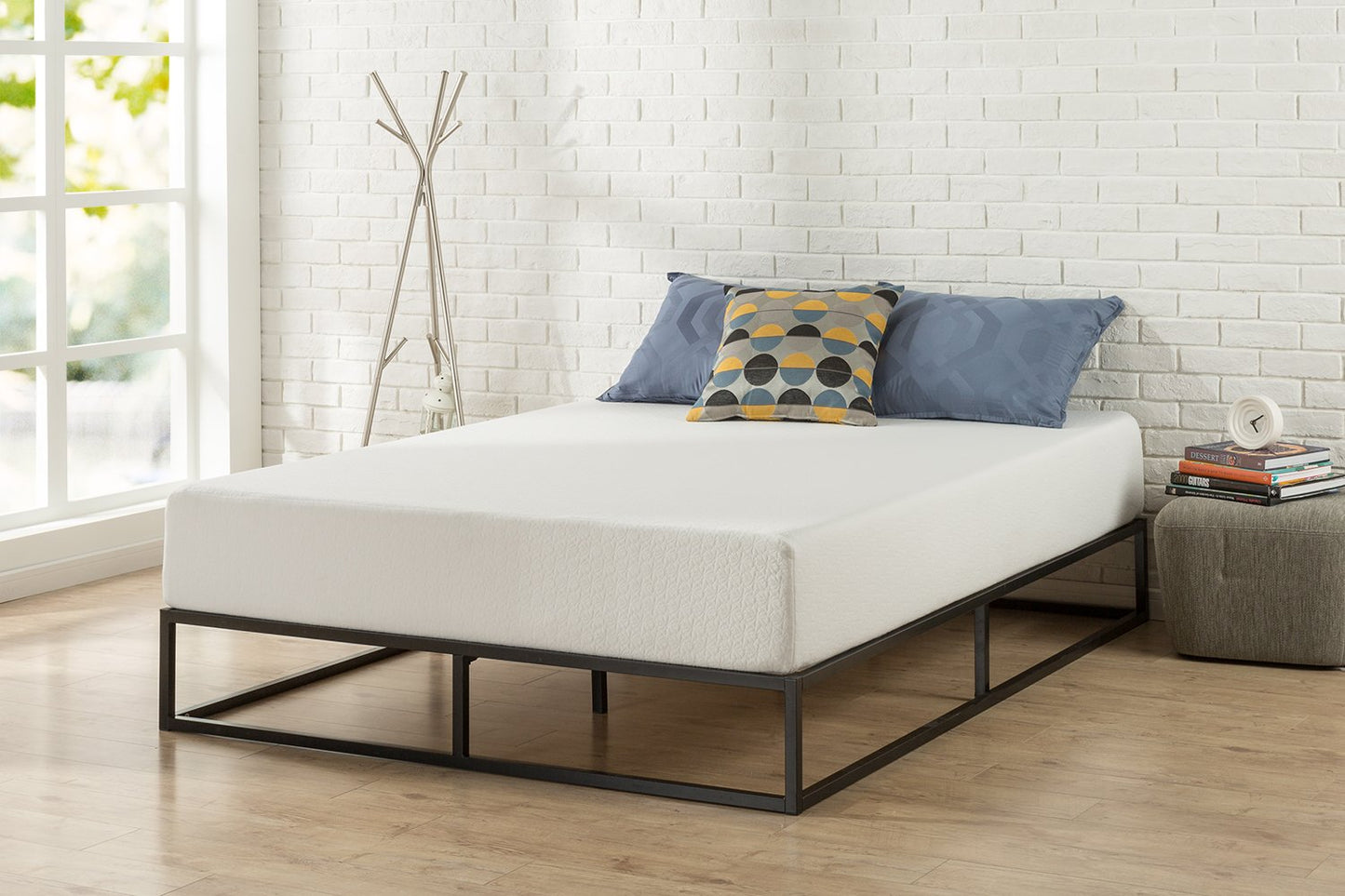 ZINUS Joseph 6 inch Metal Platform Bed Frame, Mattress Foundation, Wood Slat Support, No Box Spring Needed, Sturdy Steel Structure, Queen