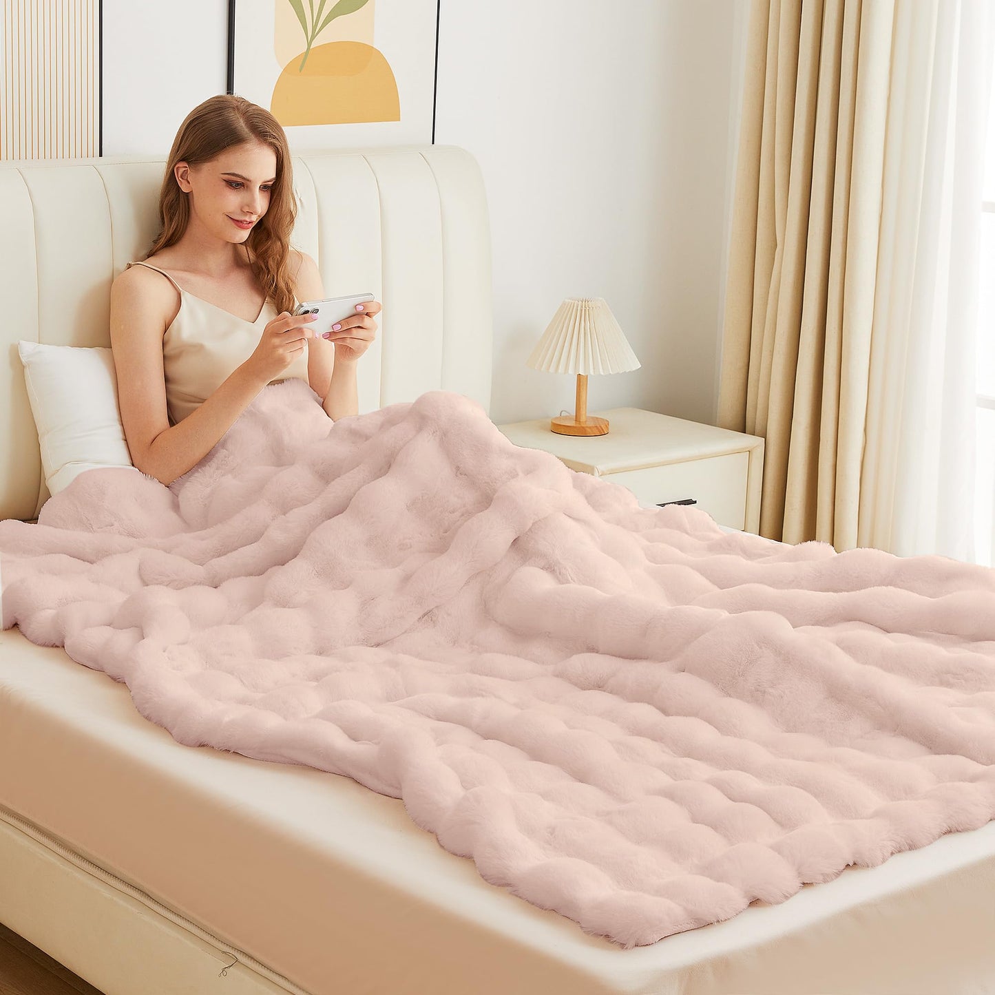 ORINOVA Pink Fluffy Double Sided Blanket for Couch Living Room Faux Fur 50x60 Fuzzy Throw No Shed Blanket for Bed Soft Furry Bed Cozy Comforter Home Decor Gifts 860 GSM