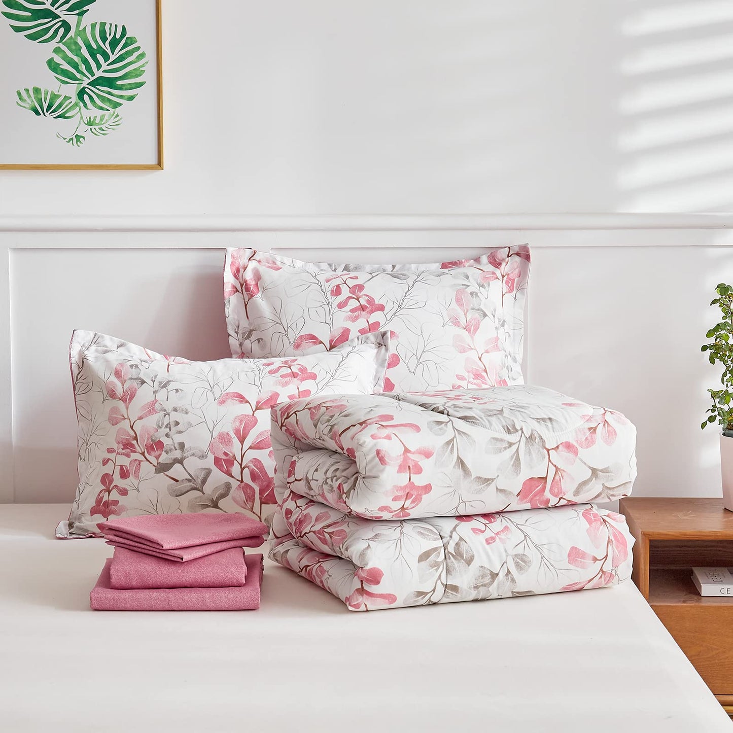 Pink Floral Comforter Sheet Set Bed in a Bag 7 Pieces Queen Size Pink Gray Flower Leaves Bedding Set (1 Comforter 2 Pillow Shams 1 Flat Sheet 1 Fitted Sheet 2 Pillowcases)