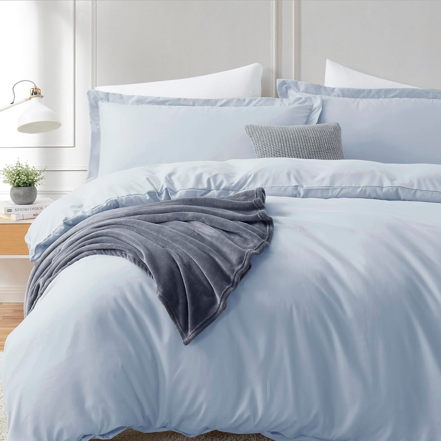 Hearth & Harbor Queen Size Duvet Cover & Bed Sheet Set Ice Blue, 7 Piece Soft Double Brushed Bedding Set, Includes Duvet Cover, Flat Sheet, Fitted Sheet, Pillowcases and Pillow Shams