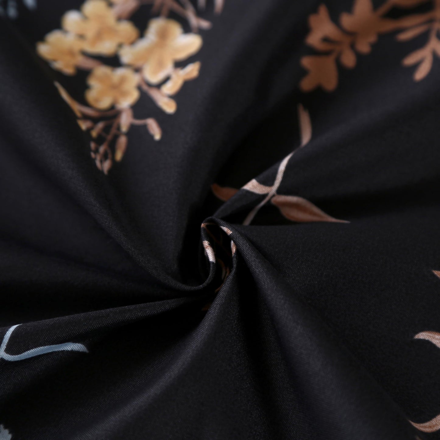 MAG 3pcs Black Floral Full Bed Sheet,Microfiber Flower Boho Fitted Sheets with 1 Fitted Sheet and 2 Pillowcases,14 Inches Deep (Black, Full)