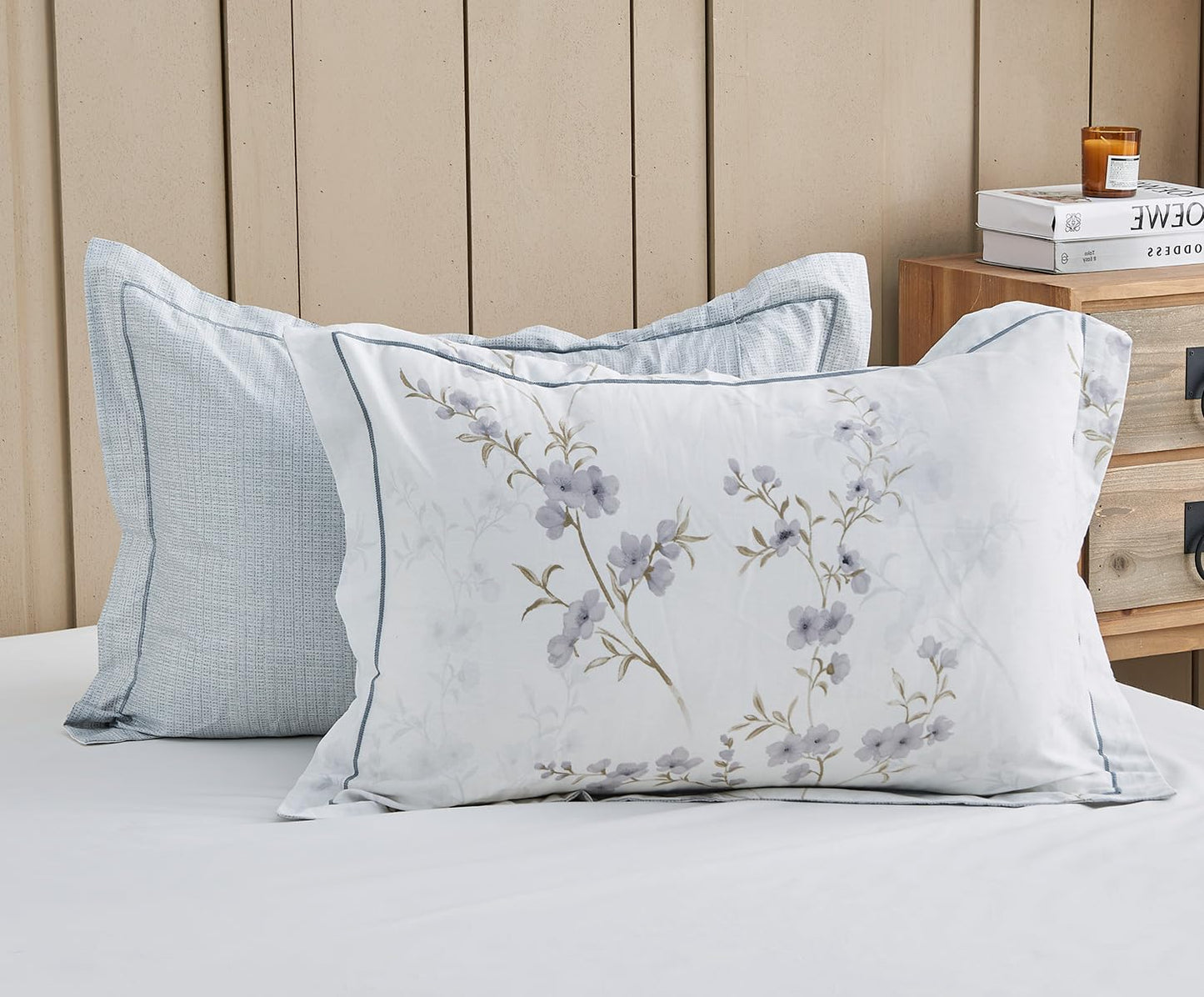 SLEEPBELLA Comforter Queen Size, 600 Thread Count Cotton White Printed with Purple Botanical Comforter Set,Down Alternative Bedding Set 3Pcs(Queen, Purple Botanical)