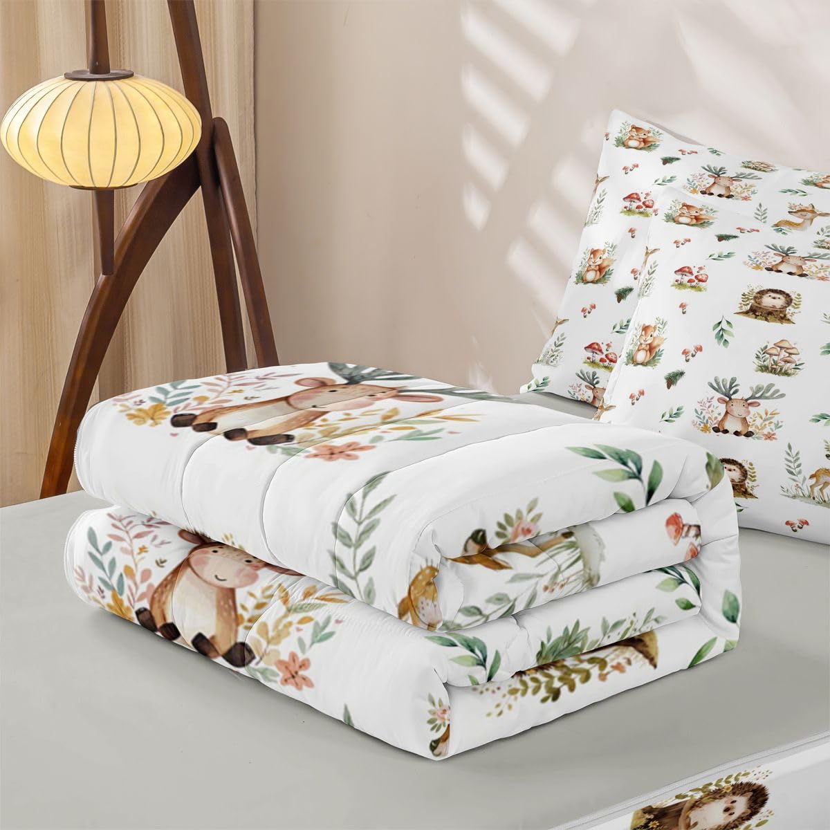 Erosebridal Woodland Animal Kids Zippered Comforter Set Kawaii Deer Hedgehog Squirrel Zipper Bedding Set Twin Size Cartoon Animals Bed in a Bag Cute Mushroom Pine Cones Leaves Comforter with Sheets