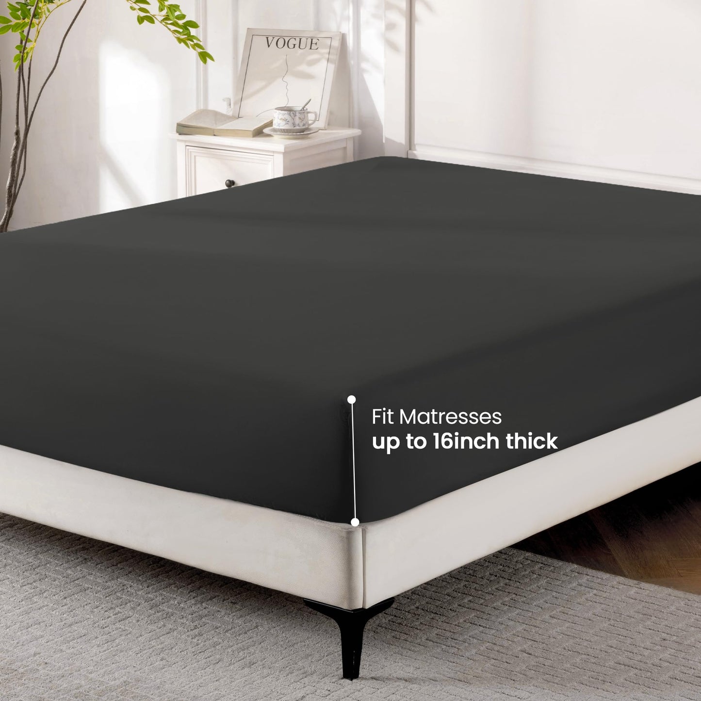 ROSE&RISY Black Queen Fitted Sheet, Soft and Breathable for Sleeping, Cooling Fitted Sheets, 16“ Deep Pocket, 1 Pack (Black, Queen Size)