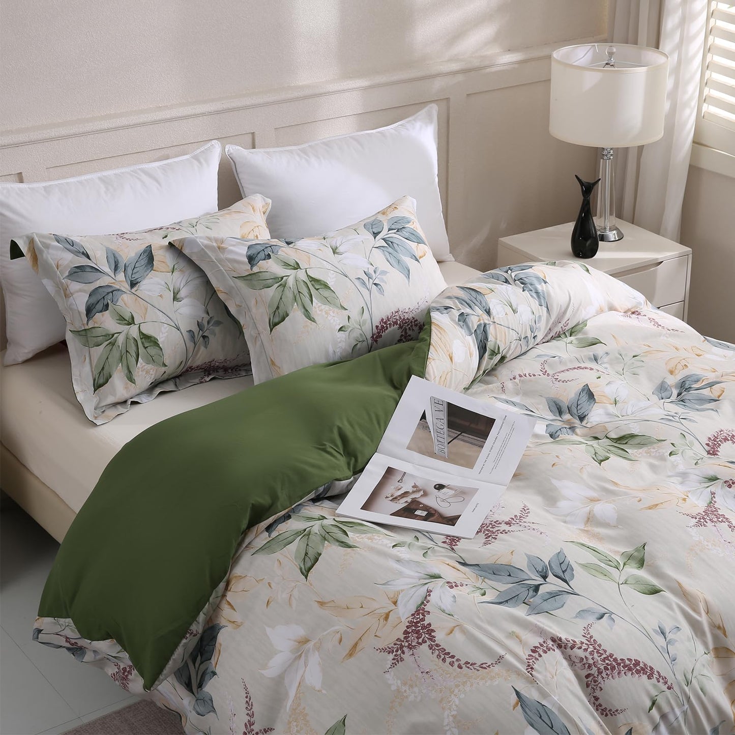 LONAVA Queen Botaincal 3 Pcs Duvet Cover Set, Breathable Soft Microfiber Forest Green Lining Comforter Cover with Zipper Closure, and 2 Anti-Pilling, Fade Resistant Pillowcases, Lavender