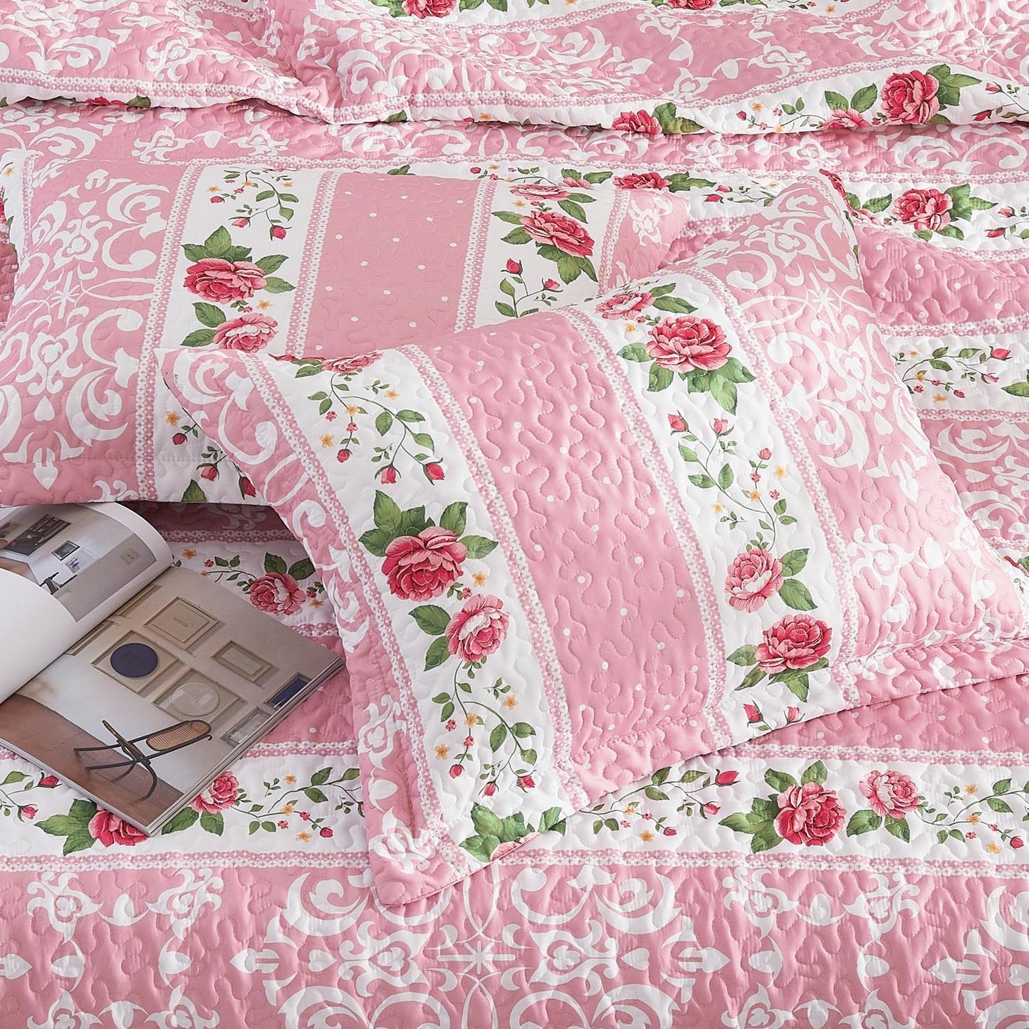 EVENHUG Quilt Queen Size Bedding Set Floral Bedspread Lightweight Reversible Bed Cover with 2 Pillow Shams for All Seasons 3 Pieces (92"X96")