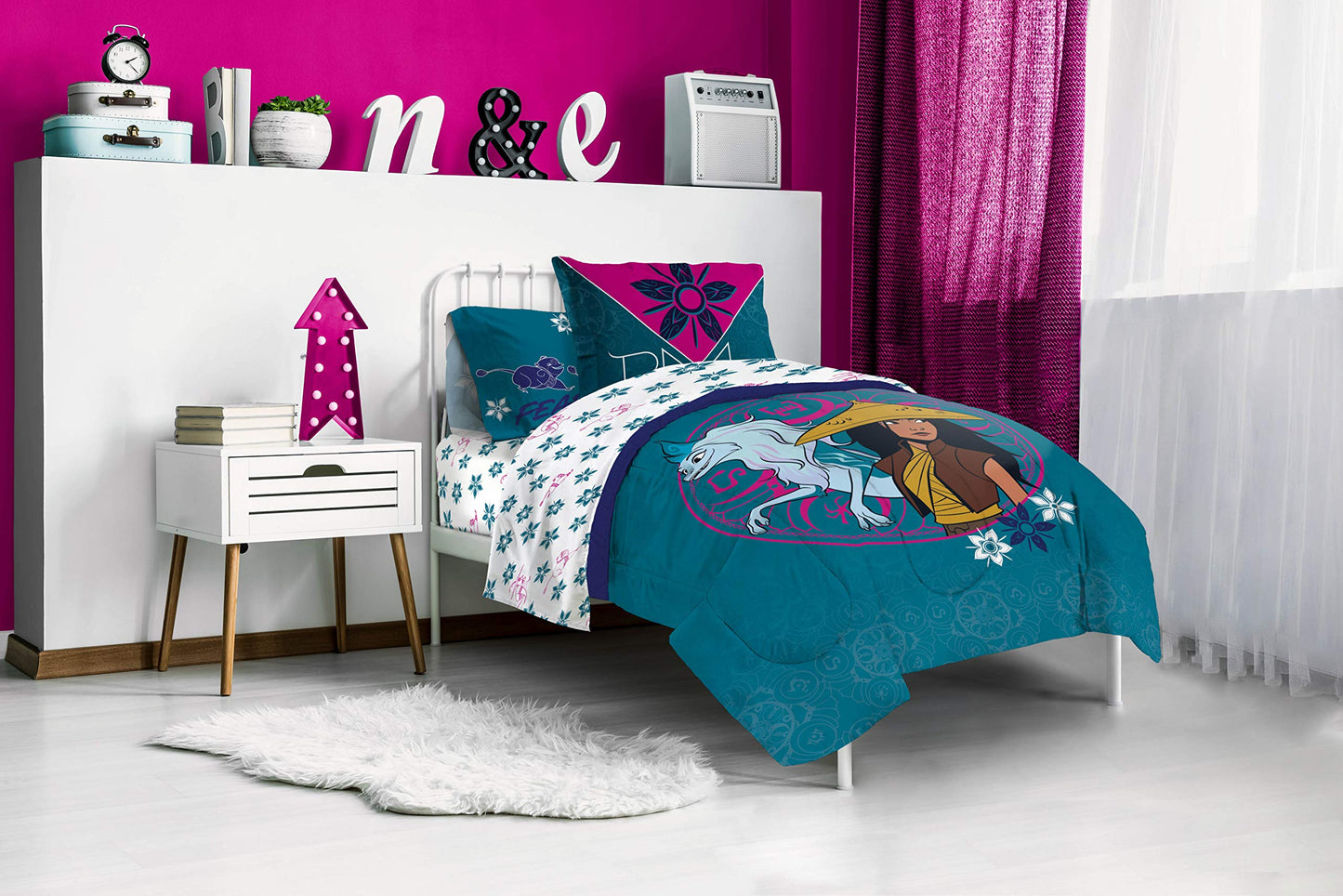 Jay Franco Disney Raya & The Last Dragon Eternals 7 Piece Queen Bed Set - Includes Reversible Comforter & Sheet Set, Bedding - Super Soft Fade Resistant Microfiber