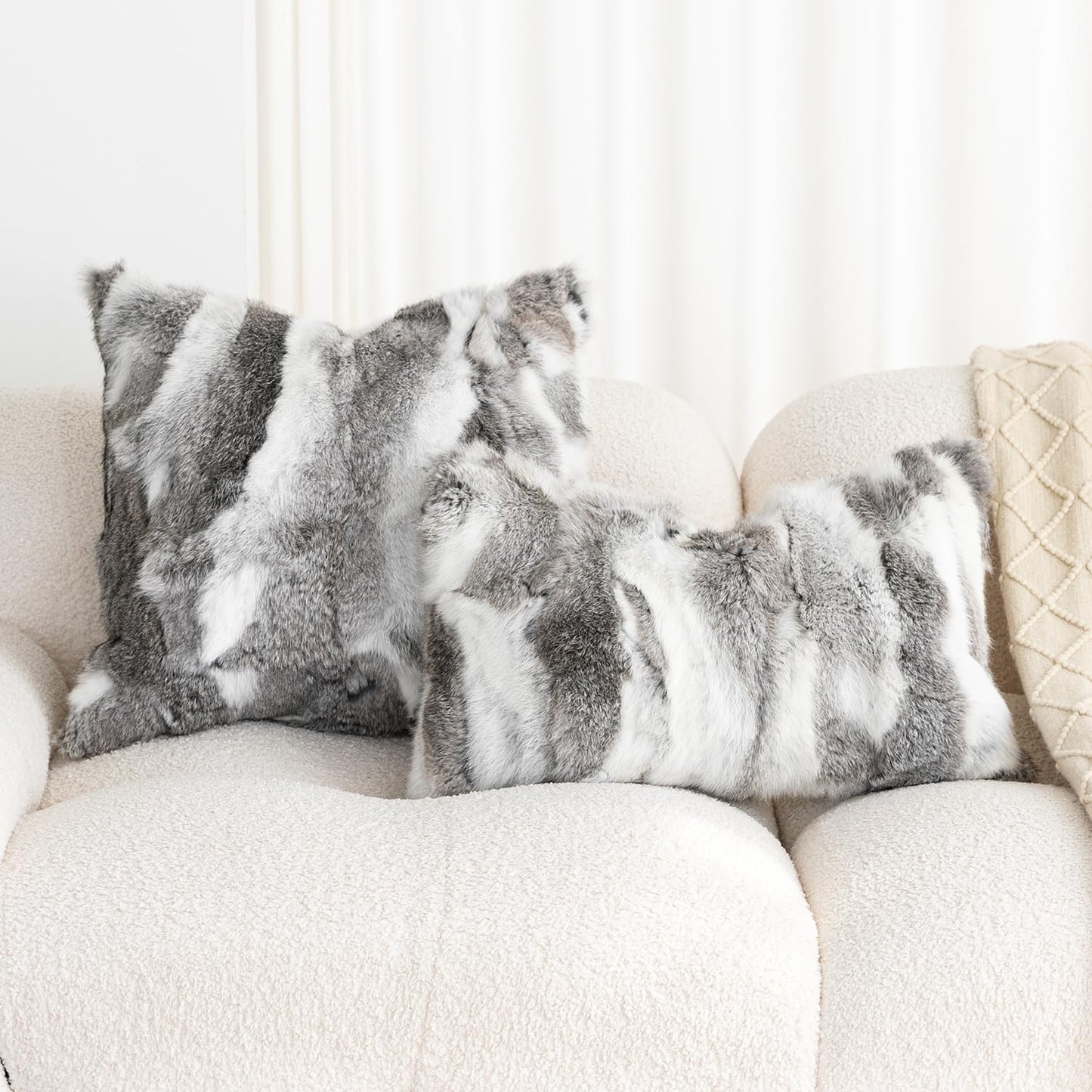 ROSE FEATHER Genuine Rabbit Fur Throw Pillow Covers Set of 2, Luxury Decorative Pillowcases Soft Fluffy Animal Skin Accents Cushion Cover for Couch Sofa Bedroom Living Room Home,18x18 inch,Gray-White