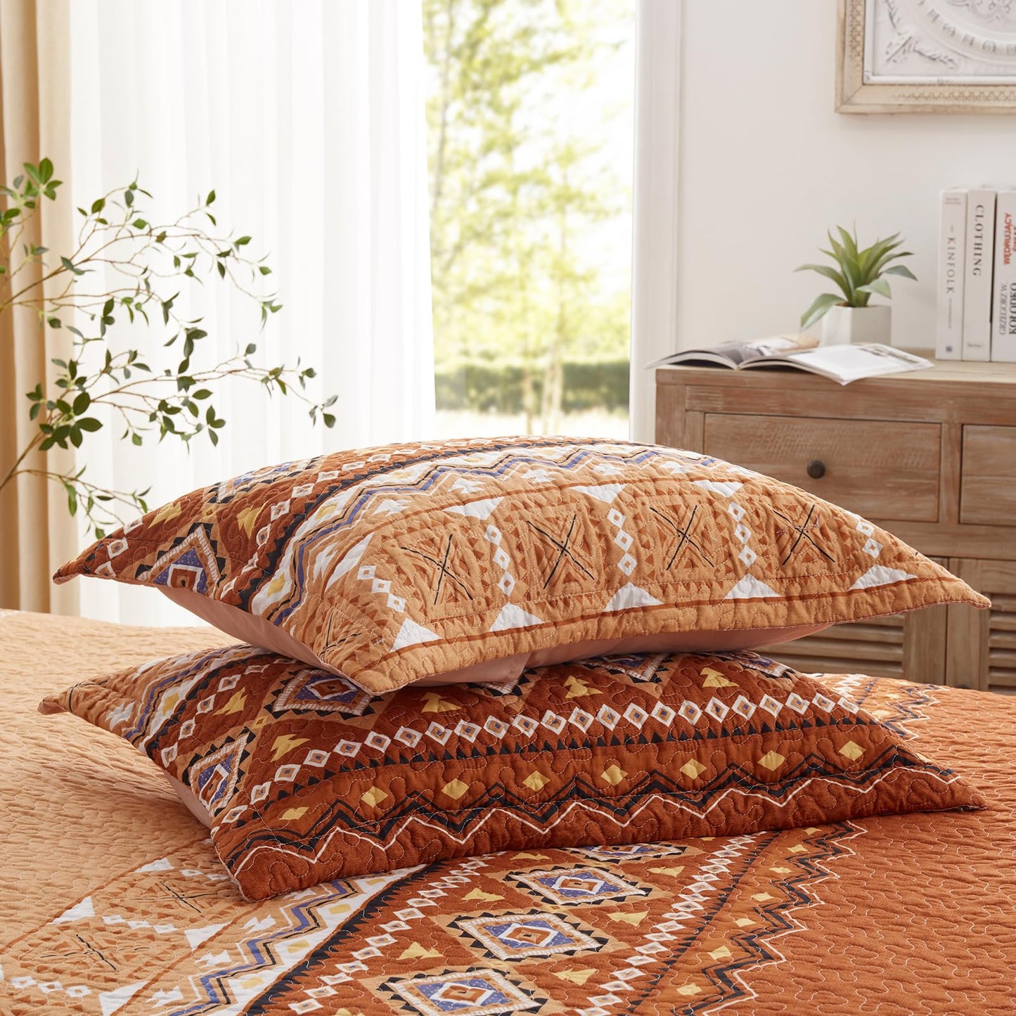 LEAONME Quilt Set Full/Queen Size 3 Piece Bedspread Coverlet Lightweight Comforter Microfiber Bedding Set All Season Oversized 90x98 Inch Bed Cover Bohemian Burnt Orange/Rust(1 Quilt,2 Pillow Shams)