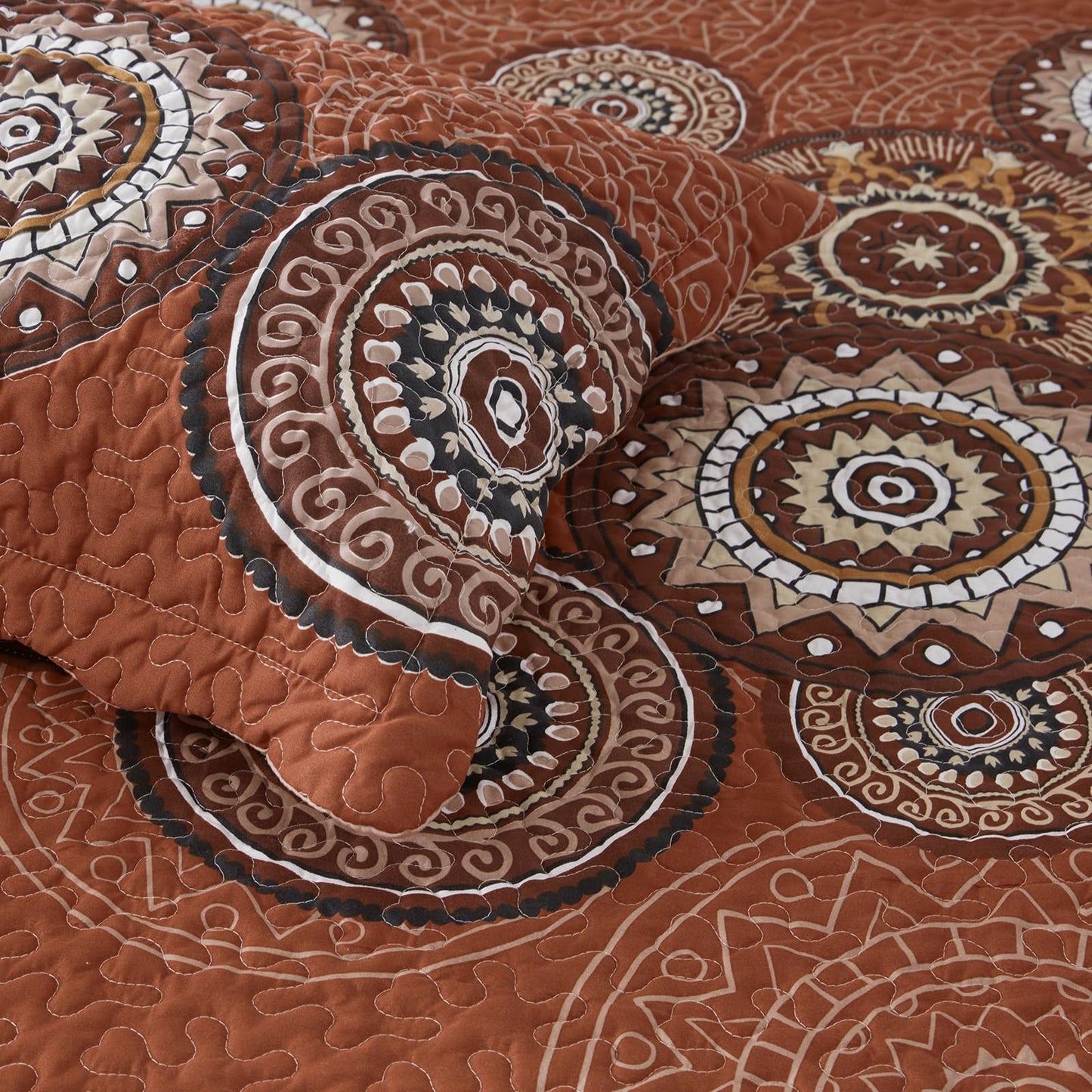LEAONME 3-Piece Full Queen Size Burnt Orange Rust Quilt Set Lightweight Oversized Bedspread 90''x98'' Soft Microfiber Floral Coverlet Luxurious Warm Bed Cover for All Seasons (1 Quilt, 2 Pillow Shams)