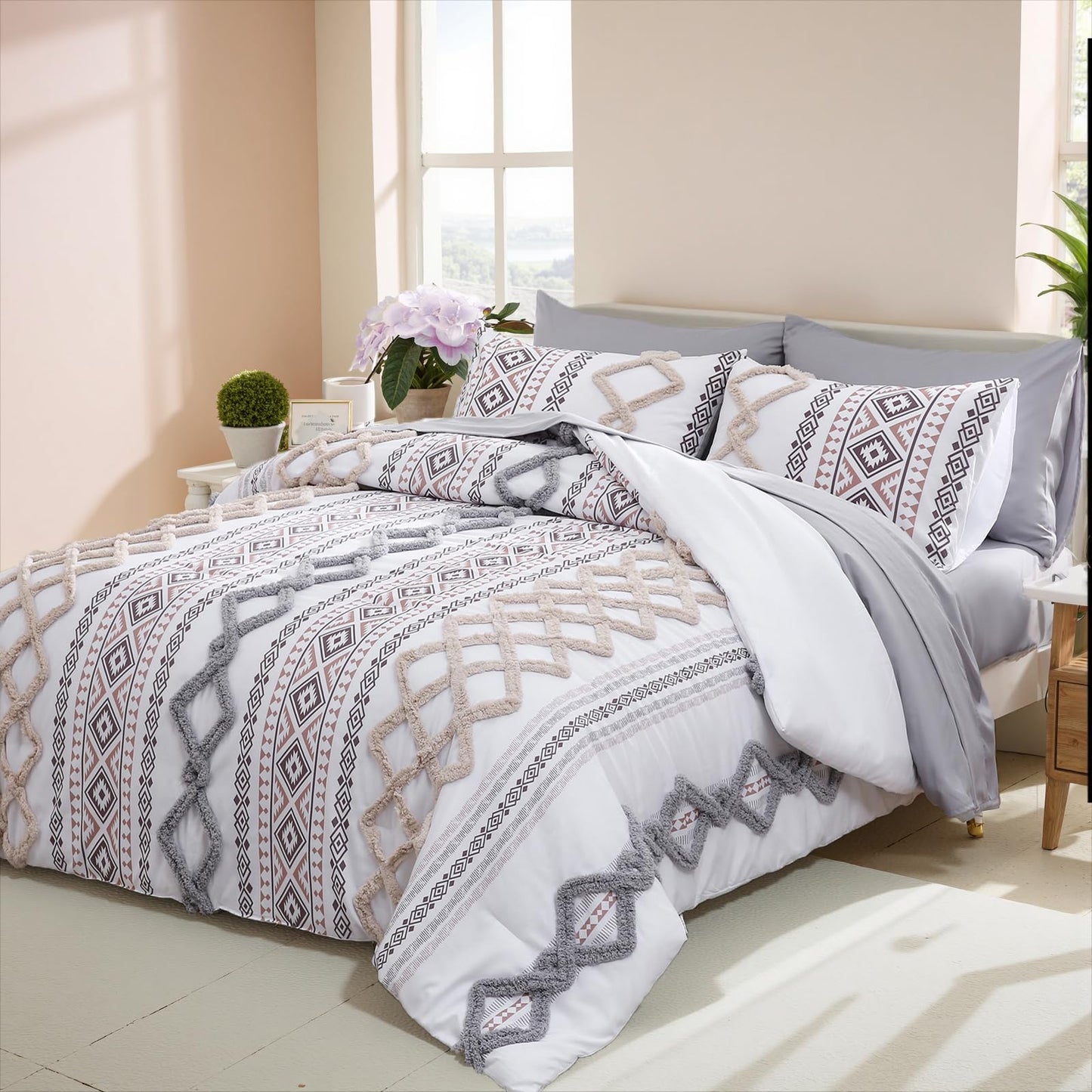 MOVE OVER Tufted Bed in A Bag Queen Size Gray and Cream Tufted Comforter Set 7 Pcs Diamond Grid and Boho Aztec Pattern Bedding Set Aesthetic Farmhosue Bedding Set for All Season