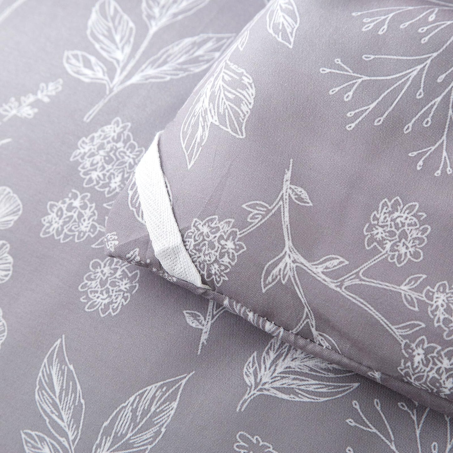 EAVD Botanical Floral Comforter Set Queen Grayish Purple Soft Microfiber Chic Cute Garden Floral Bedding Comforter Set 1 Queen Comforter and 2 Pillowcases Fresh Botanical Comforter for All-Season