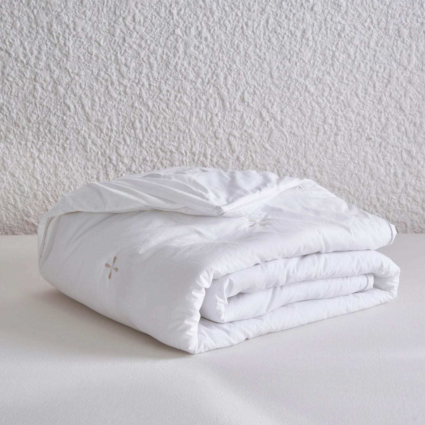 Simple&Opulence Cooling Quilted Mattress Pad – Fitted Sheet Mattress Protector Cover with Elastic Corners, Soft & Breathable, 16 Inch Deep Pocket (White, Twin)