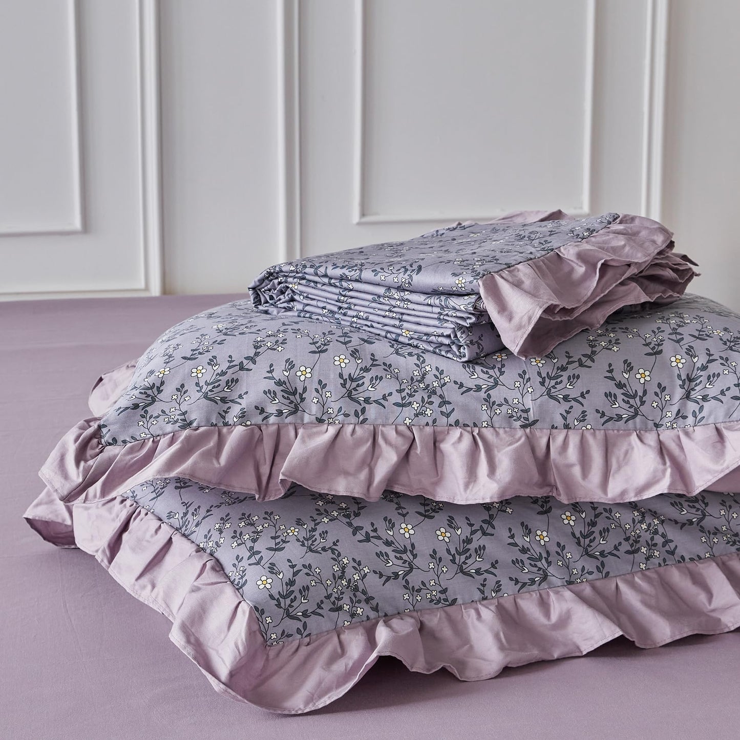 YuHeGuoJi Purple Ruffle Duvet Cover Queen 100% Cotton Cute Floral Duvet Cover 3 Pcs Set 1 Decorative Romantic Botanical Duvet Cover with Zipper Ties 2 Pillow Shams Lilac Purple Flower Bedding