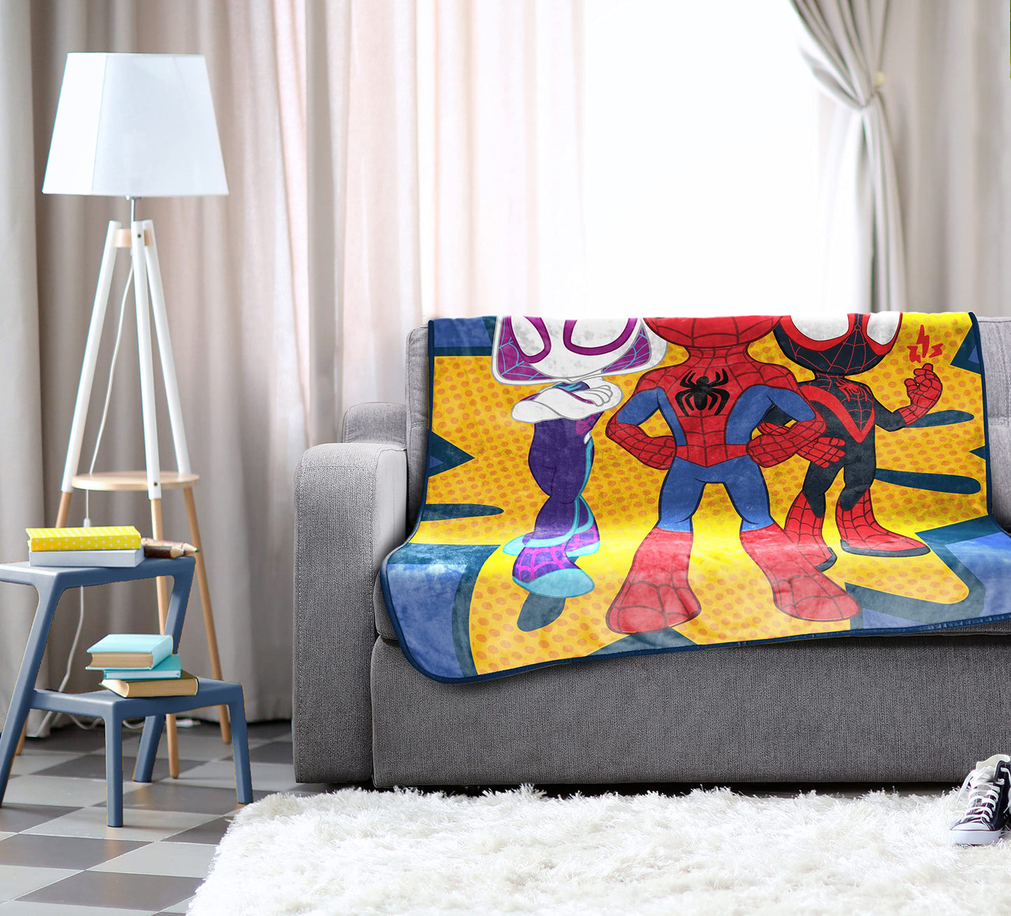 Jay Franco Plush Throw Blanket – 46" x 60" Inches Kids Hero Soft & Cozy Fleece Throw for Bedroom & Couch Décor, Official Licensed Product, Multi - Spidey & Friends
