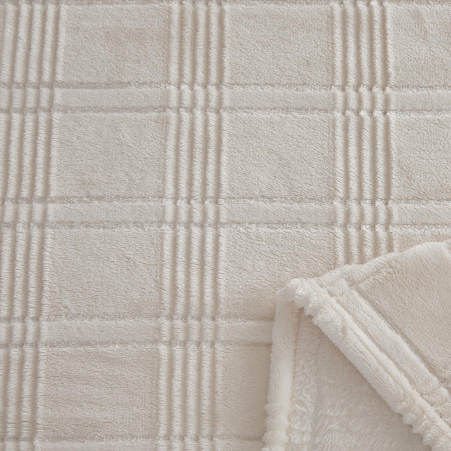 Oversized King Fleece Blanket 120x138 Inches, Seamless Soft Cozy 3D Jacquard Flannel Blanket 10'x11.5' Extra Large for Bed, Sofa, Couch, Travel & Camping, California King Throw, Beige