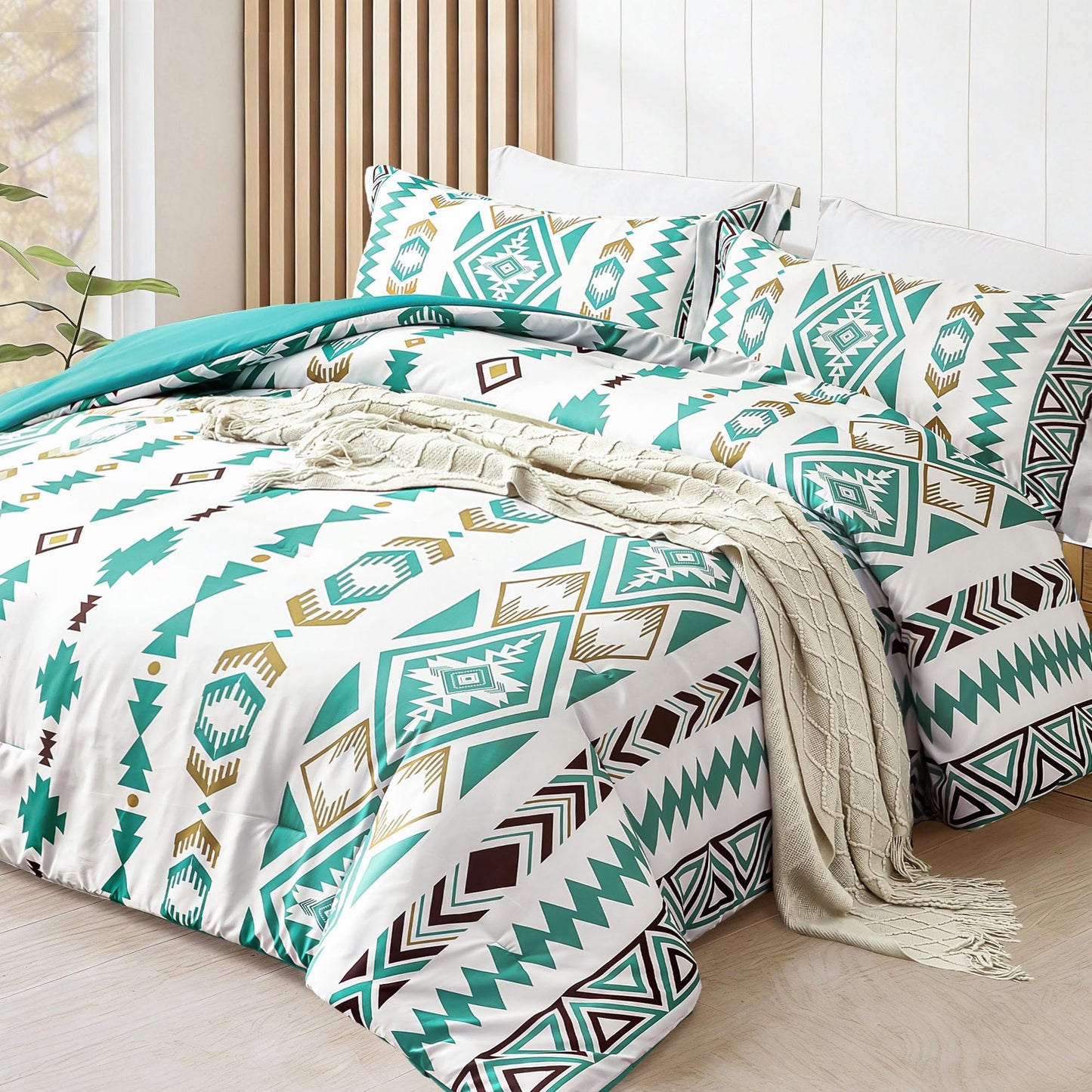 Tyrot King Comforter Set – 3 Piece Turquoise Boho Aztec Bedding, Western Southwestern Style Comforter Sets, Soft Lightweight Comforter for All Seasons, 1 Comforter & 2 Pillow Shams