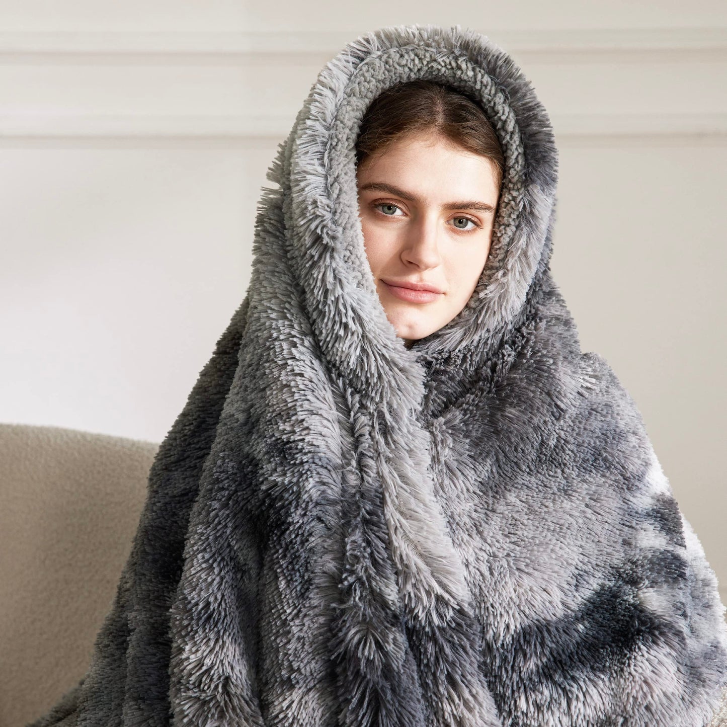 Bedsure GentleSoft Fluffy Fuzzy Faux Fur Throw Blanket for Couch, Soft Sherpa Fleece Cozy Gifts for Women, Plush Bed Blanket Room Decor for Men, Thick Warm Minky Teen Gifts Winter Bedding