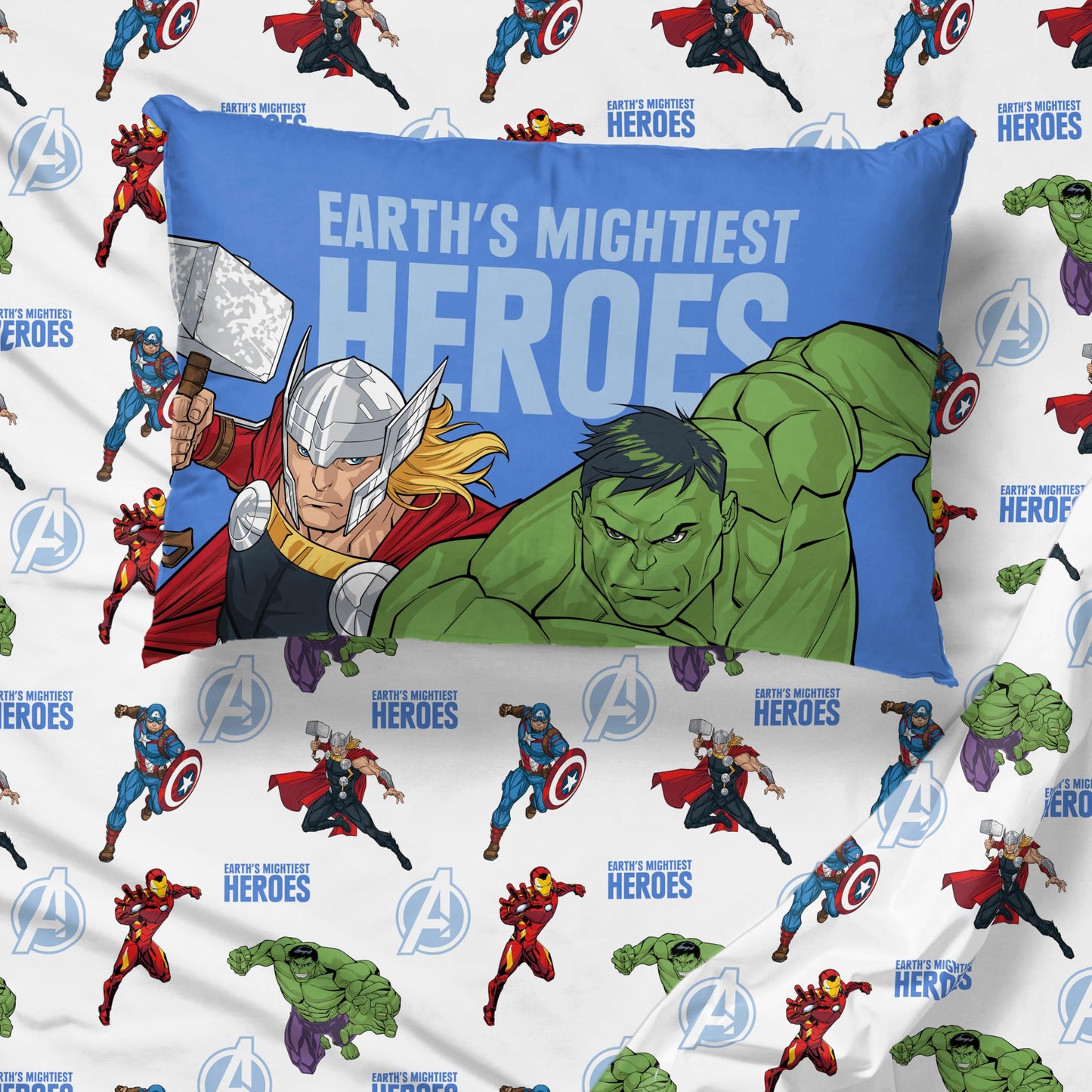 Jay Franco Kids Sheet Set with Fitted, Flat Sheets & Pillow Cover - Ultra-Soft Bedding with Pillowcase for Room Decor, White - Avengers, 3 Piece Twin