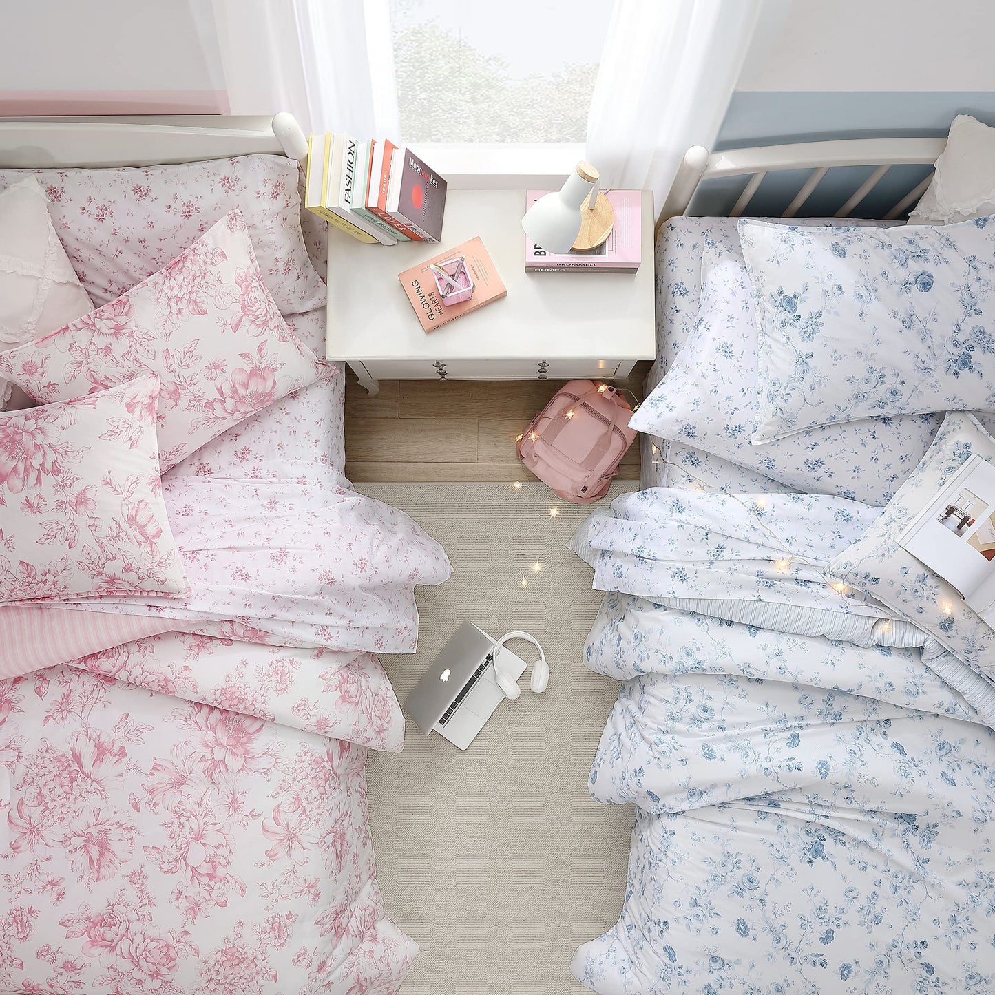 Laura Ashley – Queen Comforter Set, Soft Bedding with Matching Shams, Reversible Floral Room Decor, College Dorm Room Essentials (Delphine Pink)