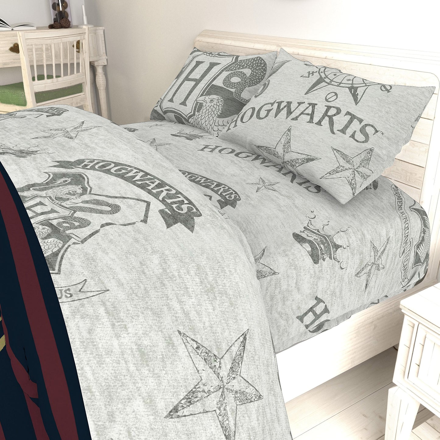 Jay Franco Kids Sheet Set with Fitted, Flat Sheets & Pillow Cover - Ultra-Soft Bedding with Pillowcase for Room Decor, Gray - Harry Potter, 4 Piece Full