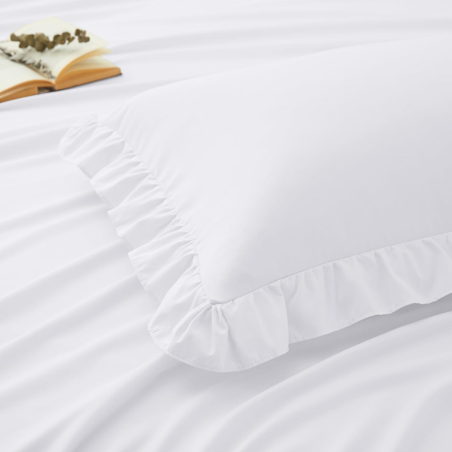 Yvrcen 3 Pieces Ruffle Twin Sheet Set, White Bed Sheets Twin Size, Microfiber Coquette White Sheets with 16 Inch Deep Pocket Fitted Sheet, 1 Ruffled Flat Sheet & 1 Ruffled Pillow Shams