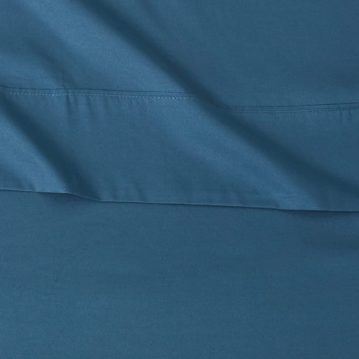 Amazon Basics Lightweight Super Soft Easy Care Wrinkle Resistant Microfiber 4-Piece Bed Sheet Set with 14-Inch Deep Pockets, Full, Dark Teal, Solid
