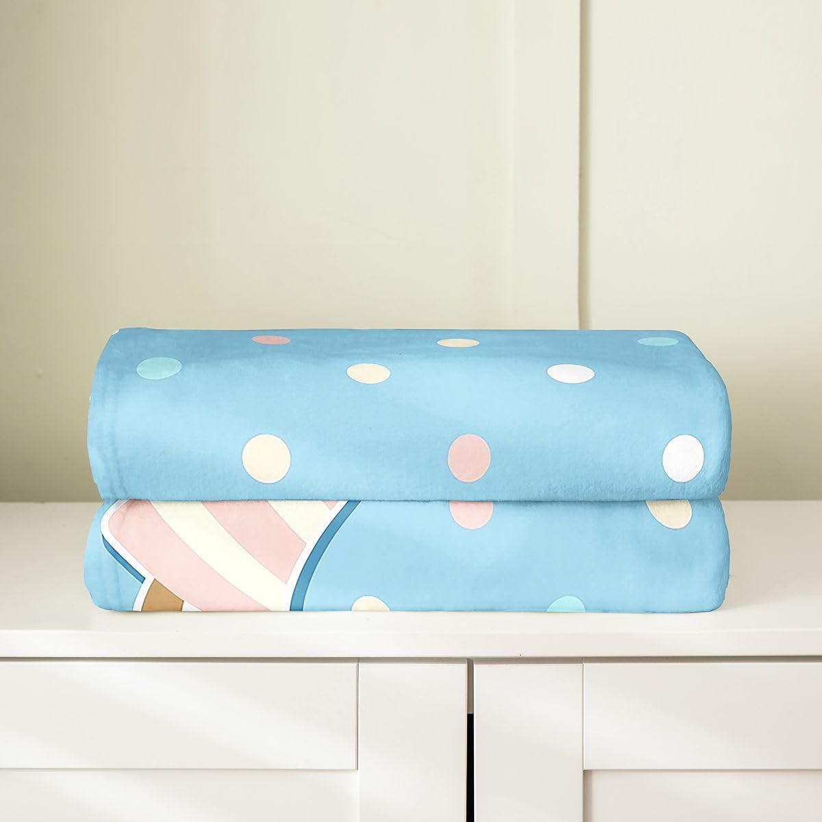 jejeloiu Ice Cream Flannel Fleece Throw Blanket Cute Baby 30"x40" Sweet Candy Fleece Throw Blanket for Kids Women Men Gifts for Ice Cream Lovers for Bed Couch Chair Living Room Blue Bedroom Decor