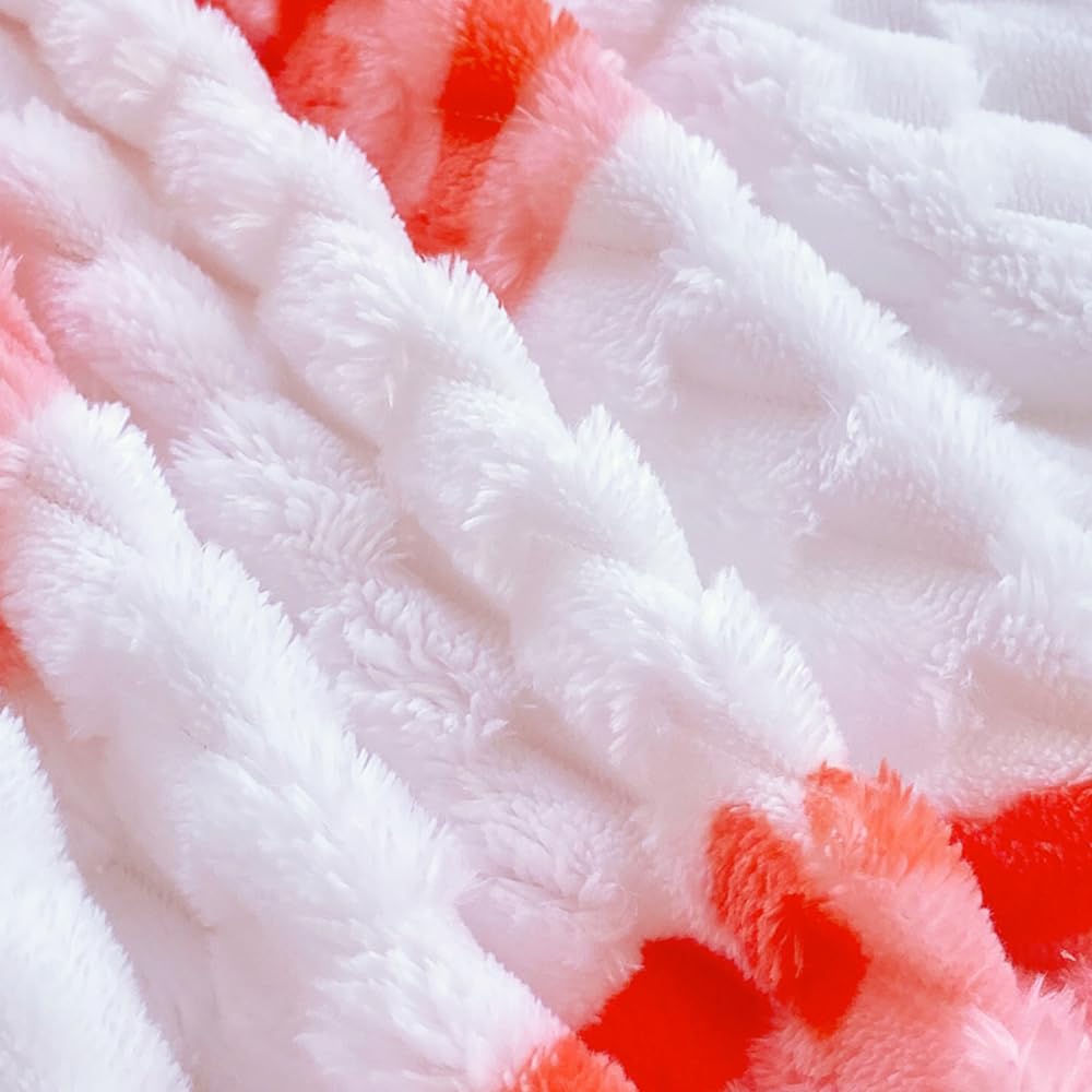 ZIQINPSQ Cozy Fleece Fitted Sheet Full Size - Ultra Soft Fuzzy Bed Sheets for Winter, Deep Pocket 15'' Velvet Plush Bottom Sheet Only (Anti-Static & Warm), Strawberries
