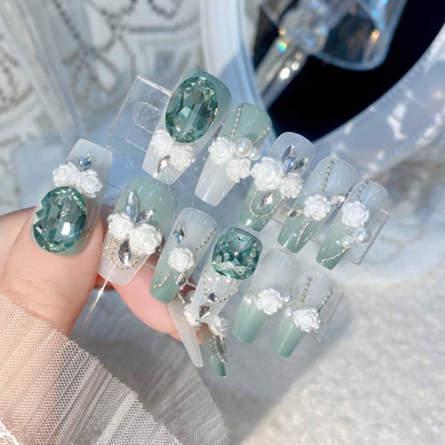 Hkanlre 3D Press on Nails Medium Fake Coffin Nails Tips Full Cover Luxury False Nails for Women and Girls 24PCS
