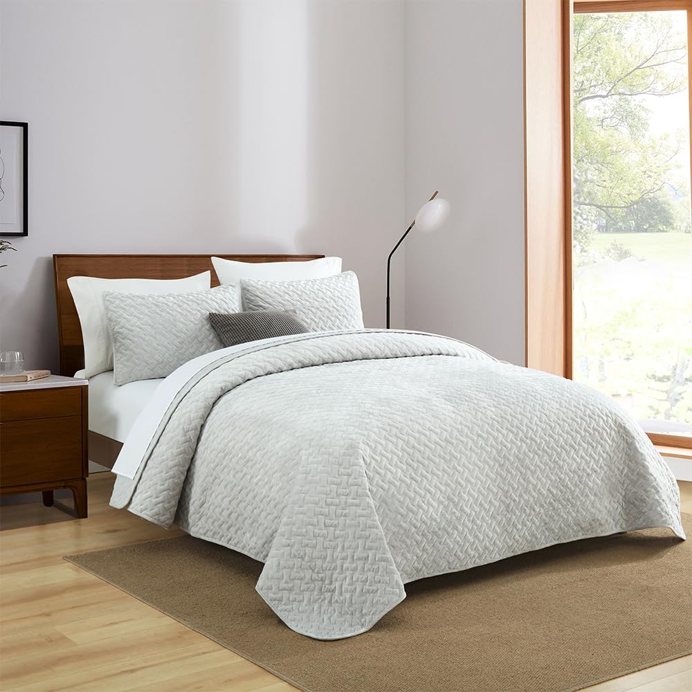 Liians Velvet Bedspread Quilt Bedding Sets,Luxury Elegant Ultra Soft Velvet Comforters Coverlet Blankets,Weave Stitching Pattern Cotton Quilted Bedspread for All Seasons,Beige,King Size