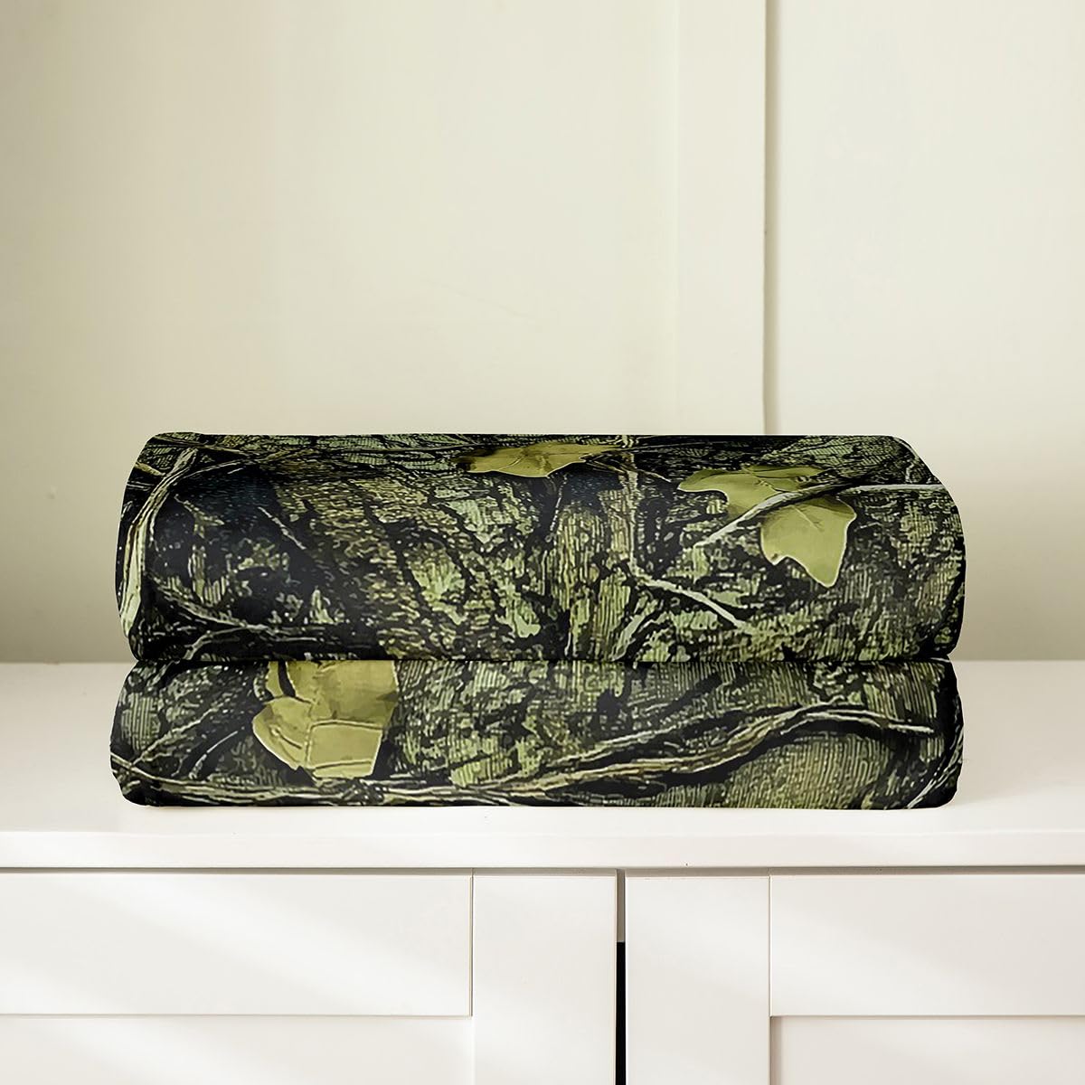 Feelyou Camouflage Flannel Fleece Throw Blanket Camo Throw 50"x60" Military Style Fleece Throw Blanket for Kids Women Men for Bed Couch Chair Living Room Trees Bedroom Decor