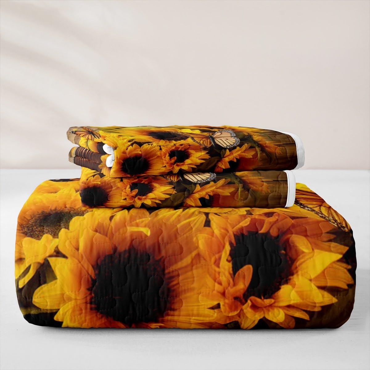 Erosebridal Girl Sunflower Quilt Set Twin Butterfly Bedding Coverlet Yellow Floral Bedspread with 1 Pillowcase All Season Romantic Garden Style Soft Bed Lightweight Comforter