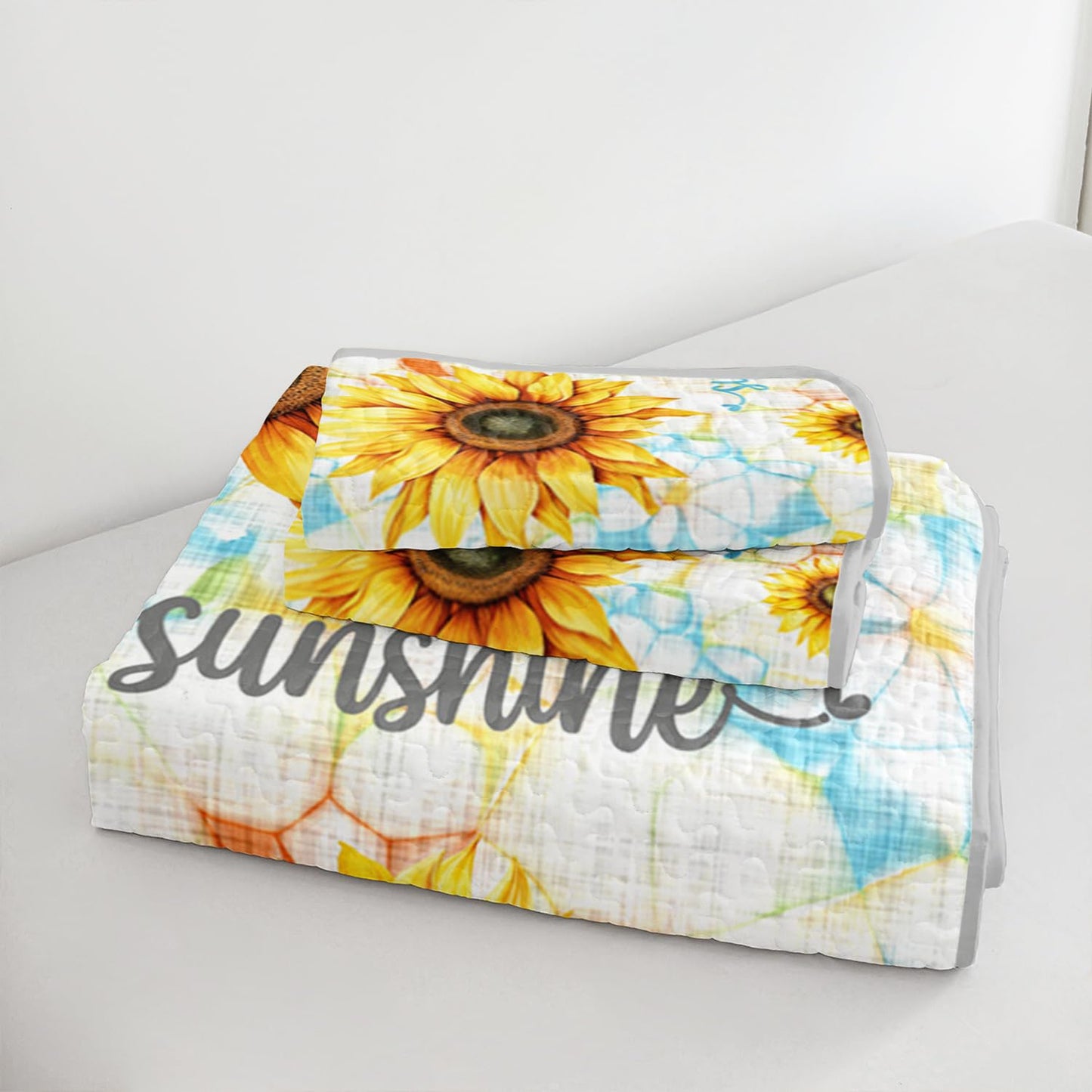 UEVBF Yellow Sunflower Quilt Set King Size 3 Pieces,Beautiful Floral Summer Bedding with 2 Pillowcases,Soft Lightweight Quilted Quilt Bedding Sets for Adults Women Men Bedroom Decor.