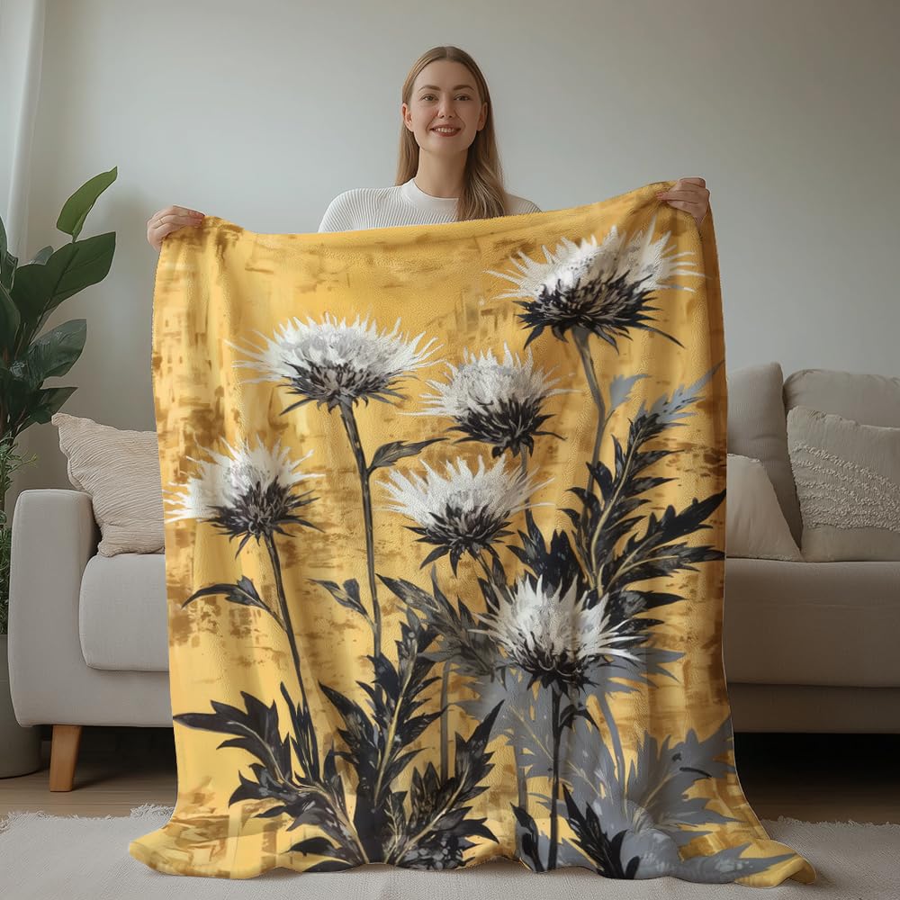 HUNXIAOJ Flower Print Blanket Rustic Floral Throw Blanket Floral Bedding Country Flower Decor Warm Soft Flannel for Bed Sofa Couch (49in x 59in)
