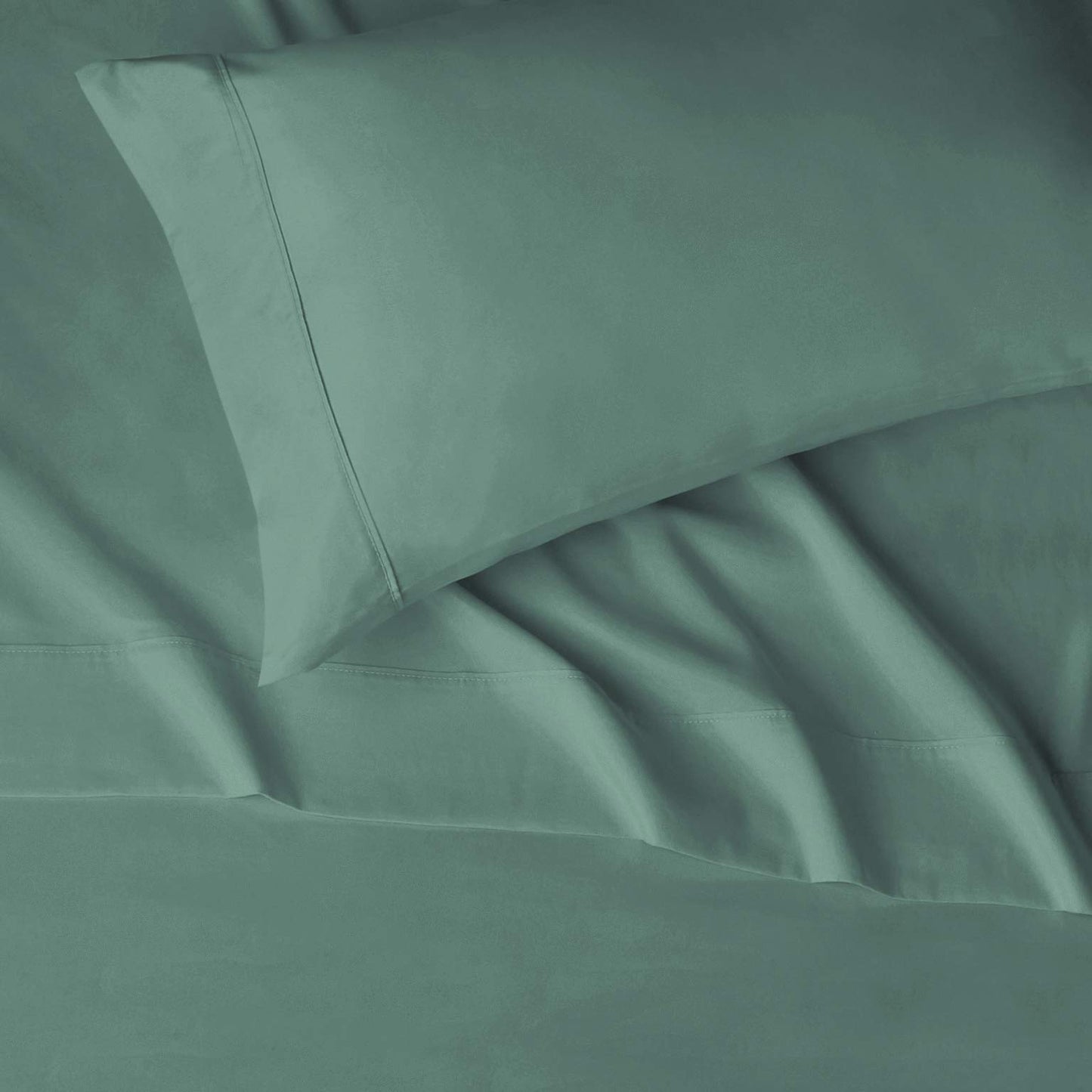 Amazon Basics Lightweight Super Soft Easy Care Wrinkle-Free Breathable Brushed Microfiber 3-Piece Bed Sheet Set with 14-Inch Deep Pockets, Twin XL, Emerald Green, Solid