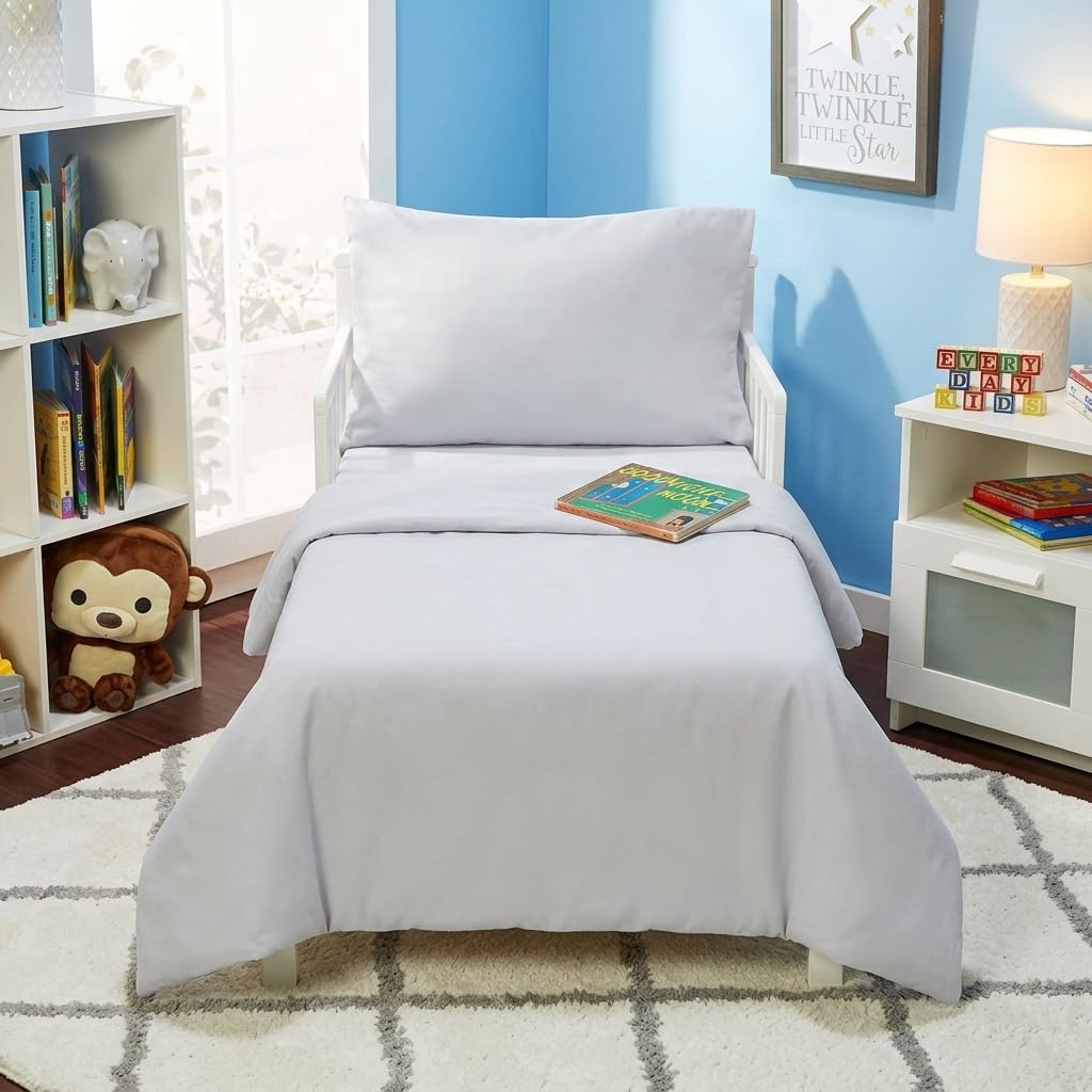 EVERYDAY KIDS 4 Piece Toddler Bedding Set - Includes Comforter, Flat Sheet, Fitted Sheet and Pillowcase - Solid Grey