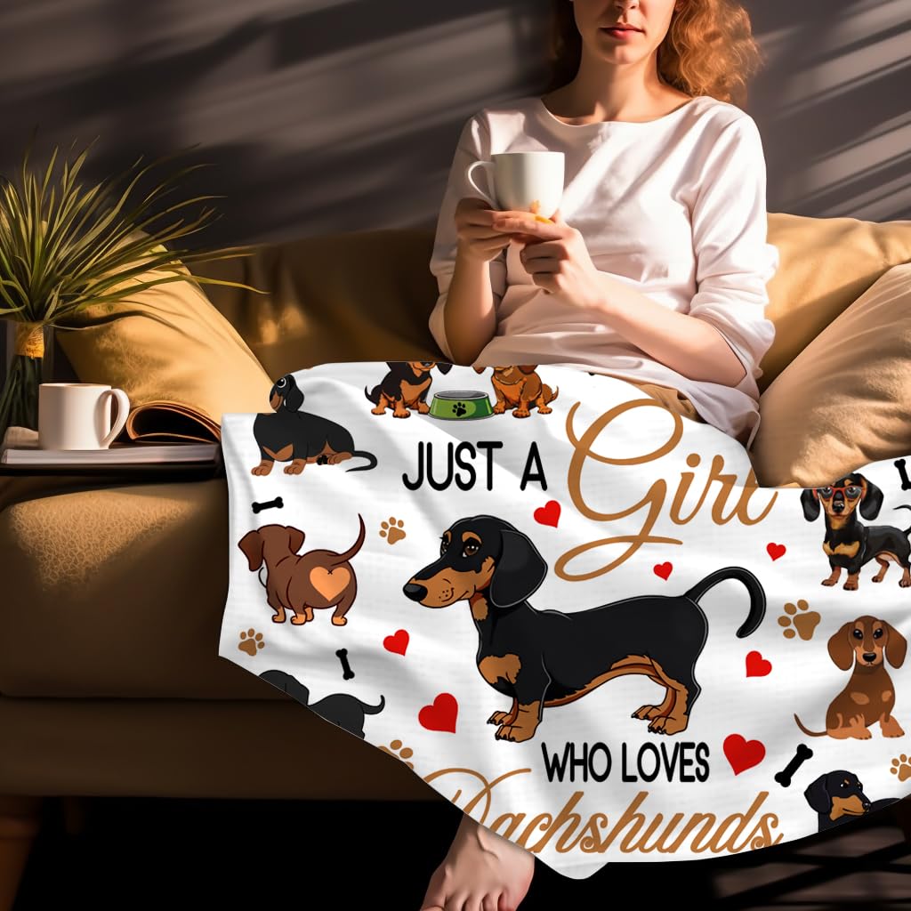 Dachshund Blanket Soft Cozy Flannel Dachshunds Throw Blanket Bedding Dachshund Lovers Funny Gifts for Girl Women Kids Adults 50"x40"