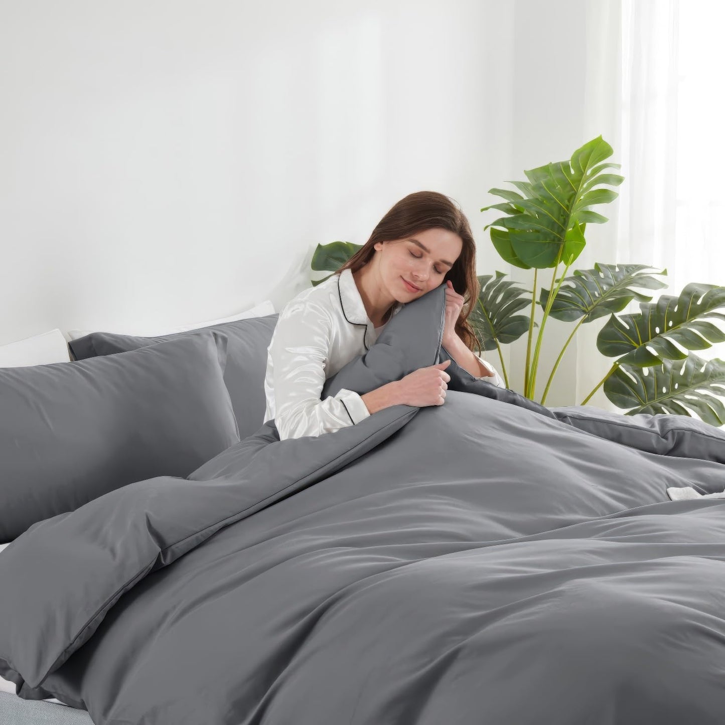 Hearth & Harbor Queen Size Duvet Cover & Bed Sheet Set Grey, 7 Piece Soft Double Brushed Bedding Set, Includes Duvet Cover, Flat Sheet, Fitted Sheet, Pillowcases and Pillow Shams