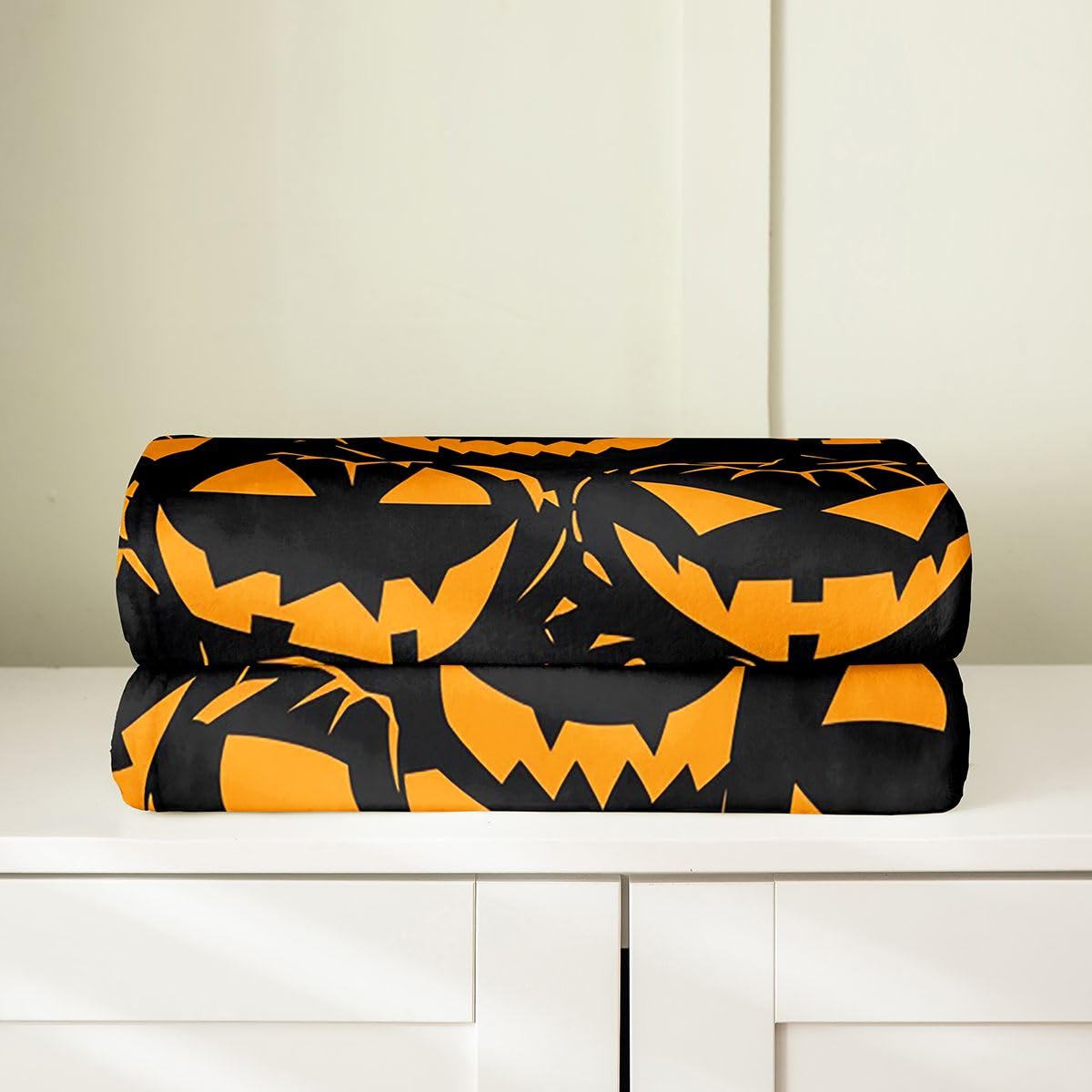 Feelyou Spooky Pumpkin Fleece Throw Blanket Halloween Themed Flannel Blanket Plush Fuzzy Trick or Treat for Bed Couch Chair Living Room Graveyard Throw 50"x60" Orange and Black Bedroom Decor