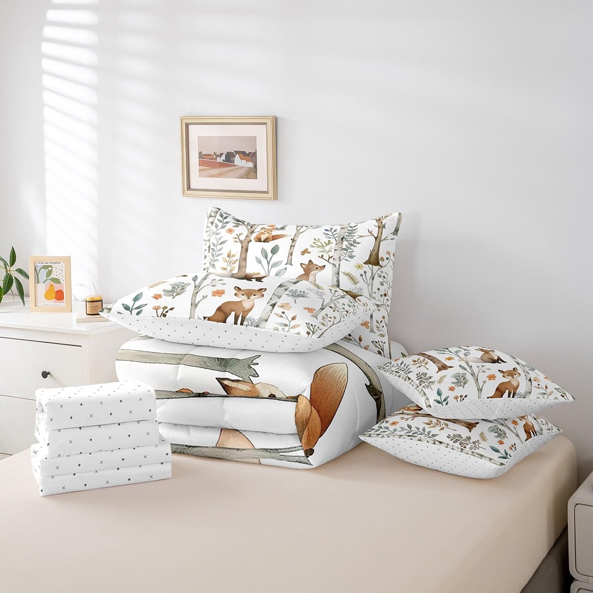 Erosebridal Cartoon Squirrels Bedding Set for Kids Teens,Botanical Trees Leaves Comforter Set Full Size,Cute Animal (Comforter+Fitted+Flat Sheet+2 Pillowcases+2 Throw Pillow Covers) 7 Pieces Bed Set