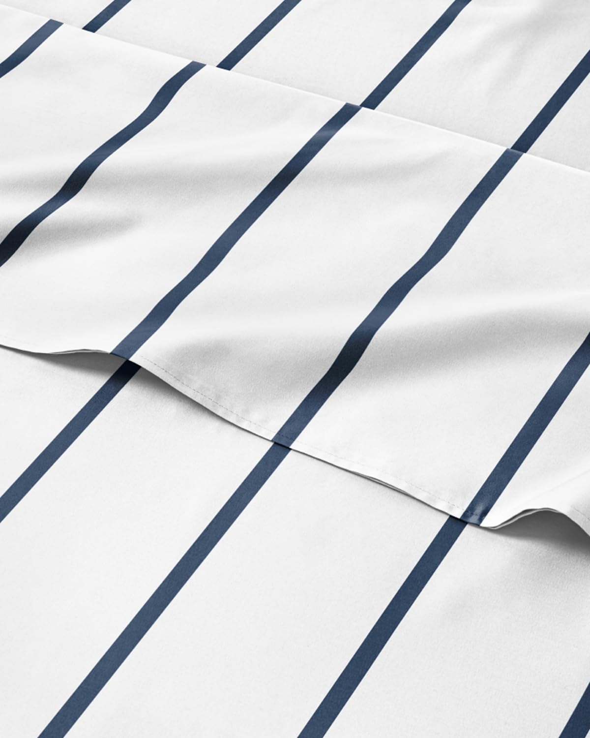 Striped Sheets - Navy Blue & White Striped Sheets - 1 Flat & 1 Fitted & 2 Pillowcases w/ Deep Pockets – Wrinkle & Fade Free - Soft, Breathable & Cooling – Luxury Pinstripe Bedding - Full Size Bed Set