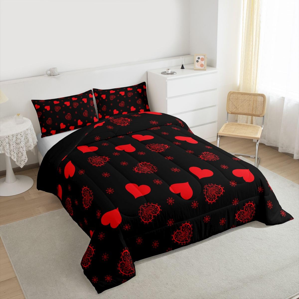 Erosebridal Romantic Love Comforter Set Queen Size Paisley Love Heart Bedding Set for Girls Women Valentine Day Comforter for Couples Bedroom Red and Black Quilt Duvet All Season