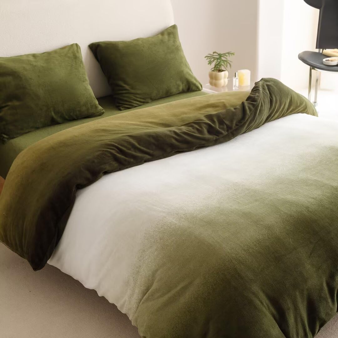 CLOTHKNOW Dark Green Velvet Duvet Cover Set Queen 3Pcs Green White Bedding Sets Fluffy Olive Green Bedding Duvet Cover Sets Soft Flannel Bedding Queen Sets Hunter Green Bedding Cover Sets Queen